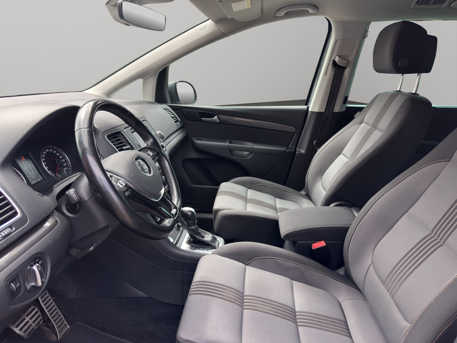 VW Sharan 2.0 TDI BMT Comfortline 4Motion DSG-image-8