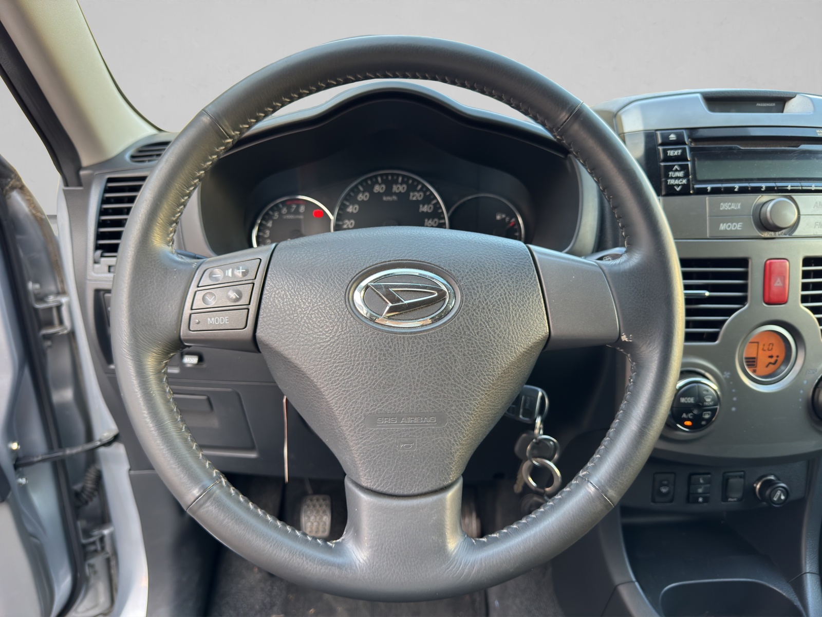 DAIHATSU Terios 1.5 16V SX 4WD-image-9
