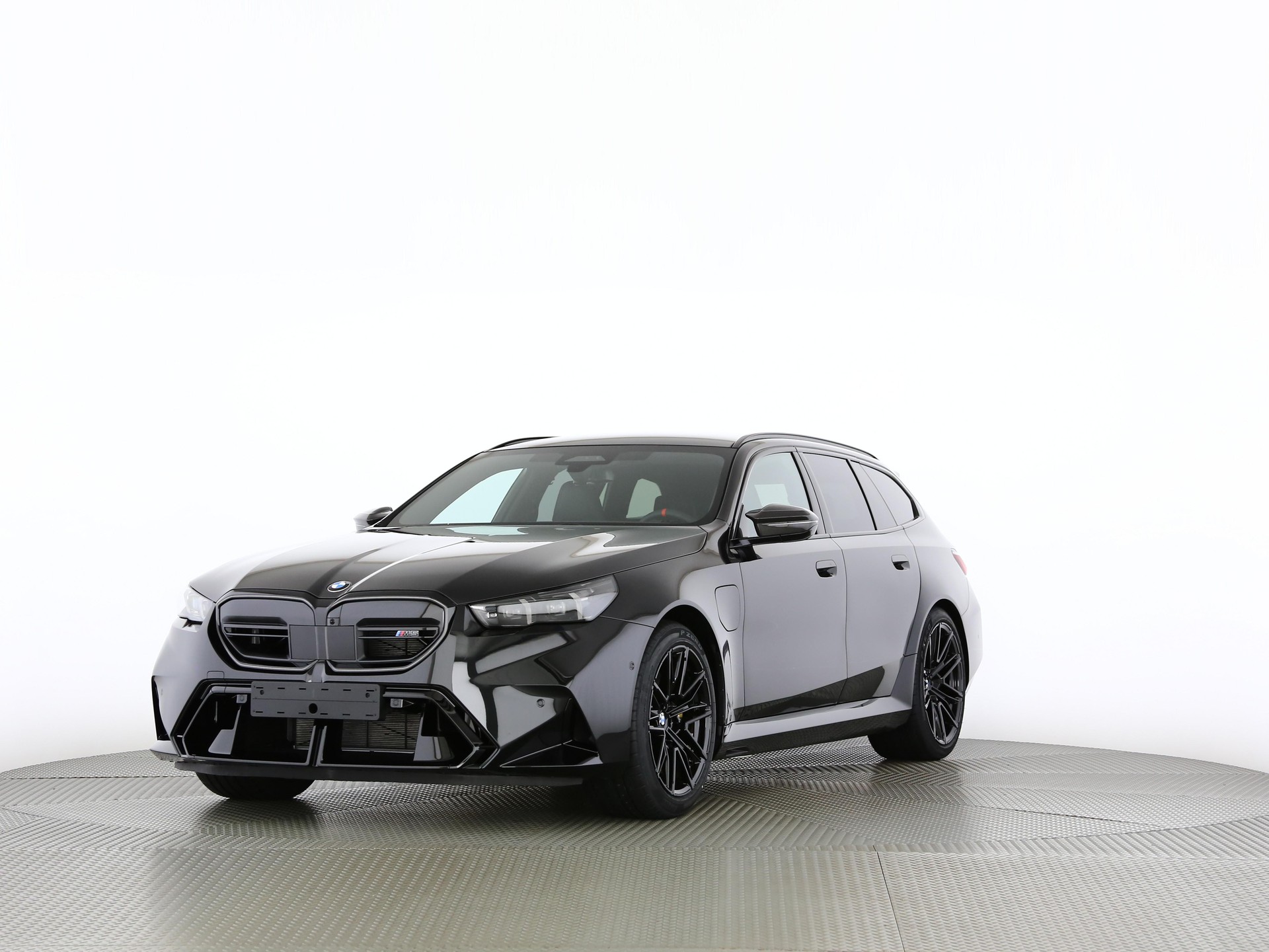 BMW M5 xDrive Touring
