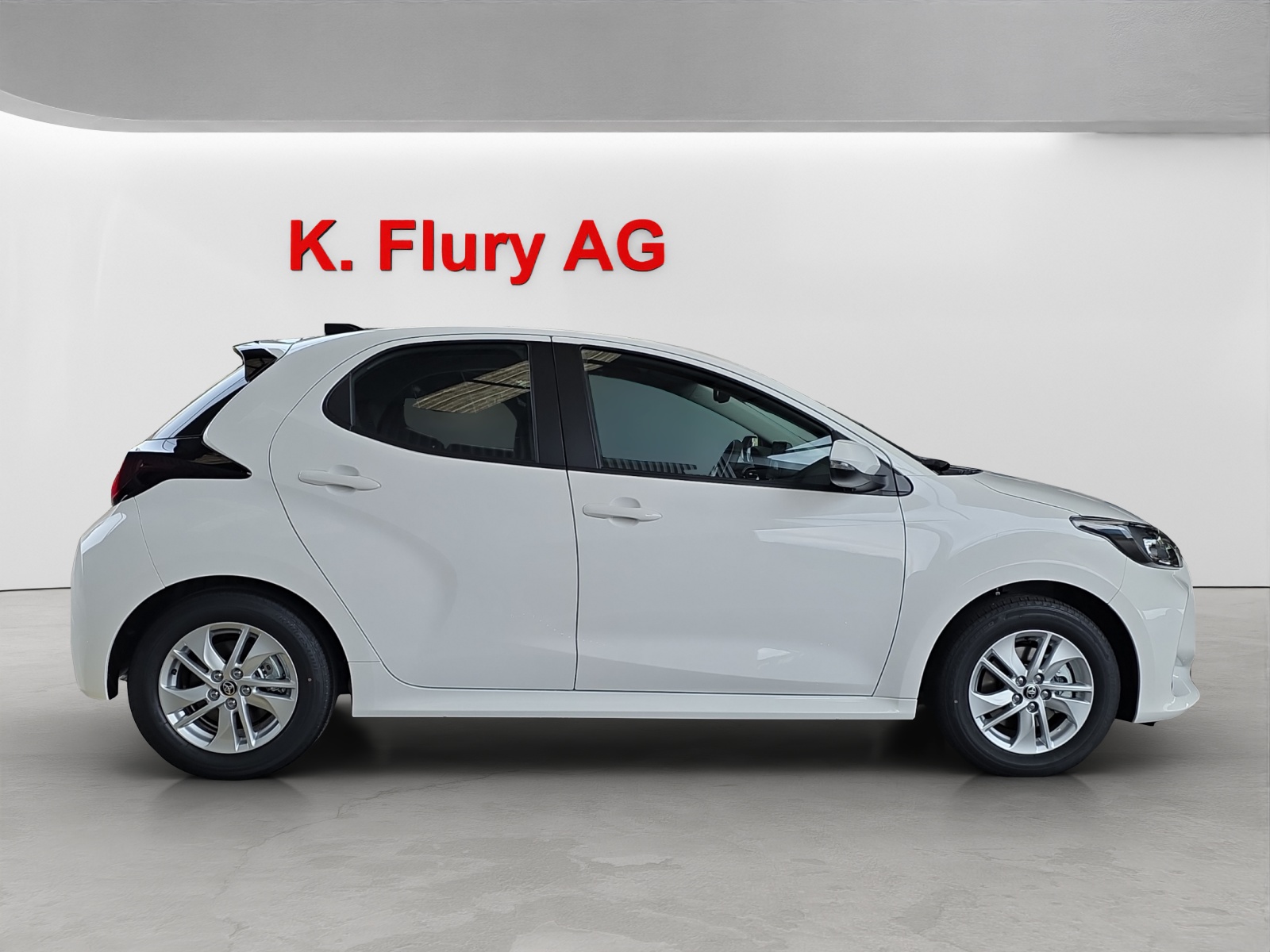 TOYOTA Yaris 1.5 VVT-i HSD Comfort-image-5