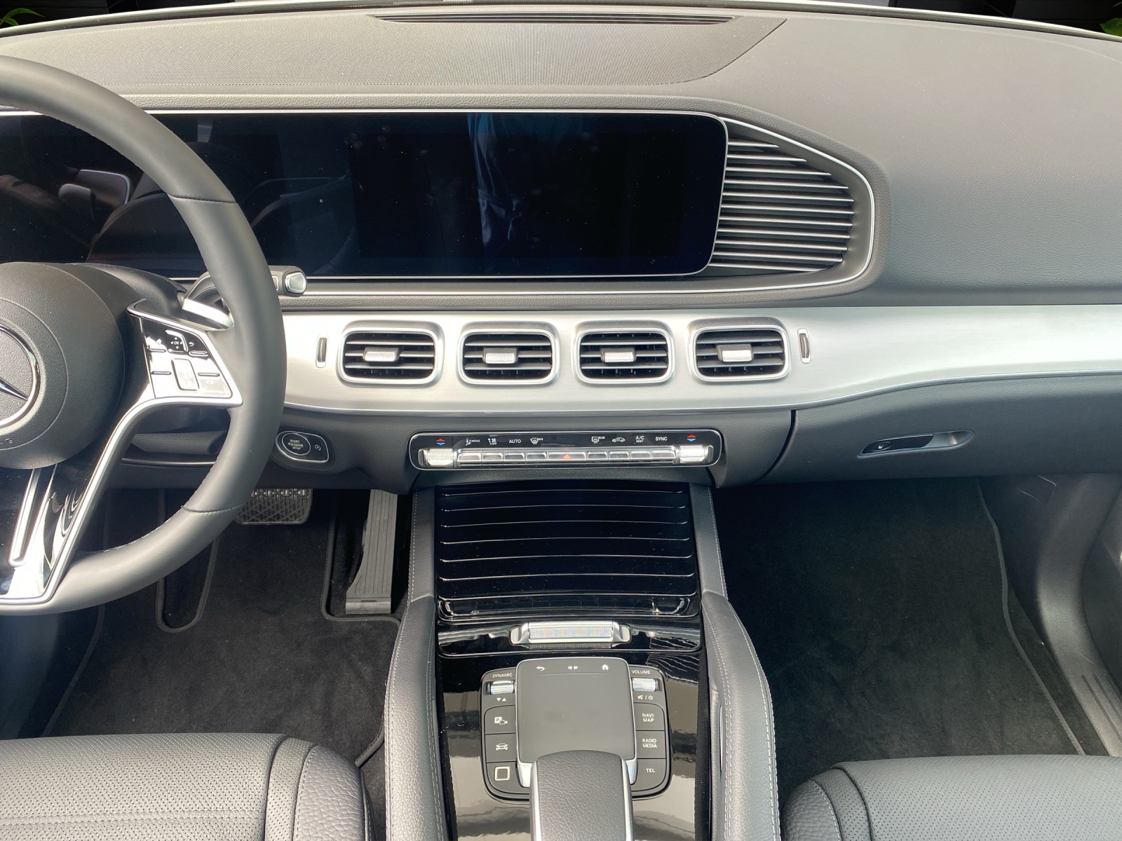 MERCEDES-BENZ GLE 300 d 4Matic 9G-Tronic-image-11