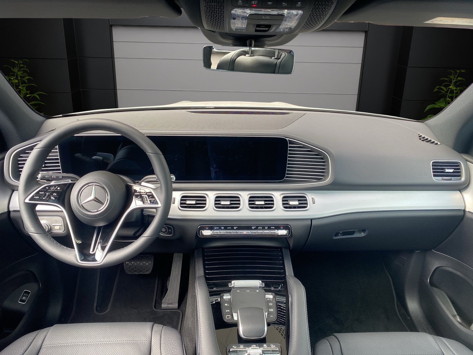 MERCEDES-BENZ GLE 300 d 4Matic 9G-Tronic-image-9