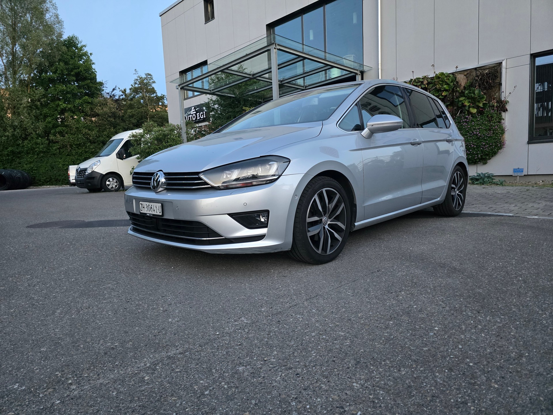 VW Golf Sportsvan 1.4 TSI Highline DSG