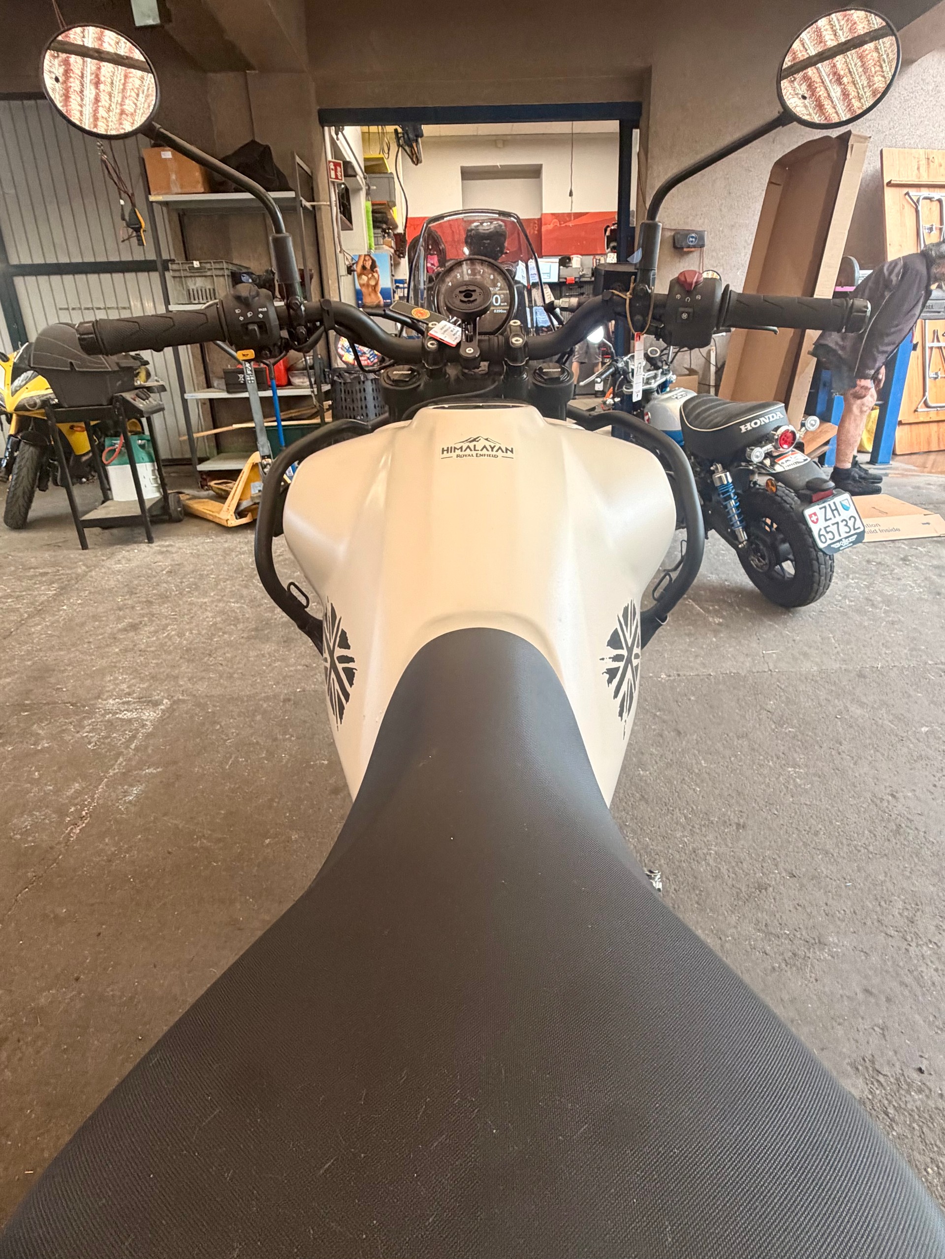 ROYAL ENFIELD Himalayan 452 / KAZAN BROWN-image-8
