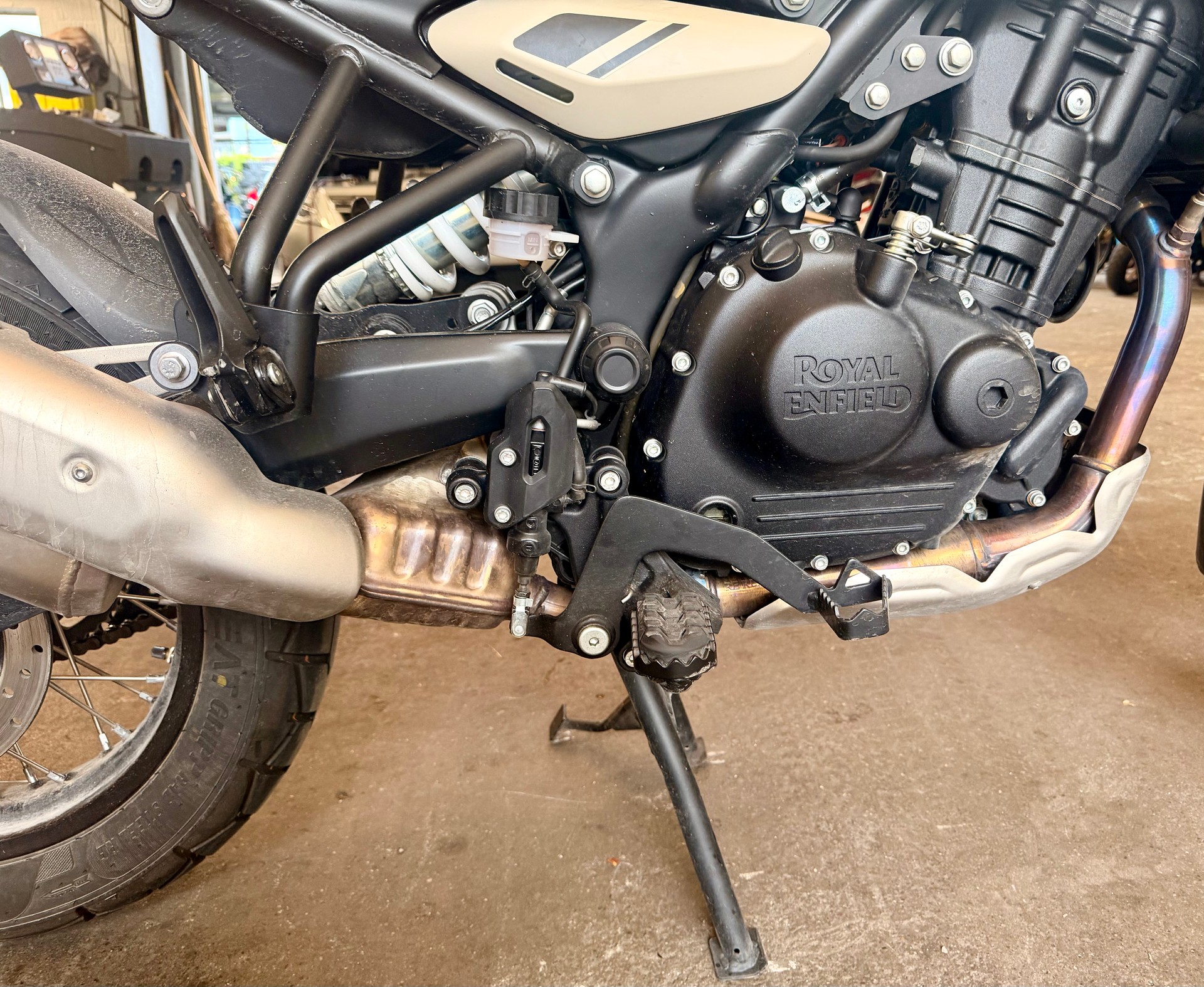 ROYAL ENFIELD Himalayan 452 / KAZAN BROWN-image-12