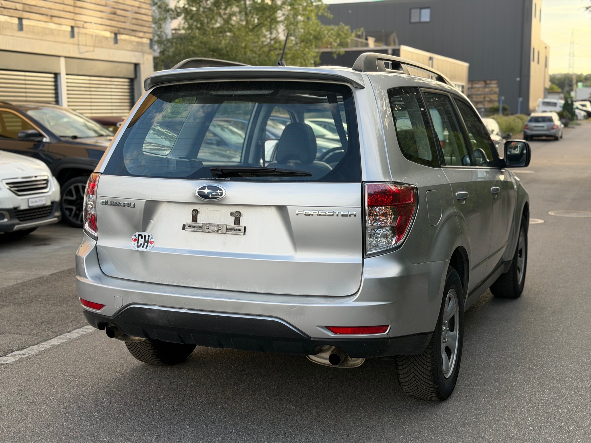 SUBARU Forester 2.5XT Executive Automatic-showroom-element-3