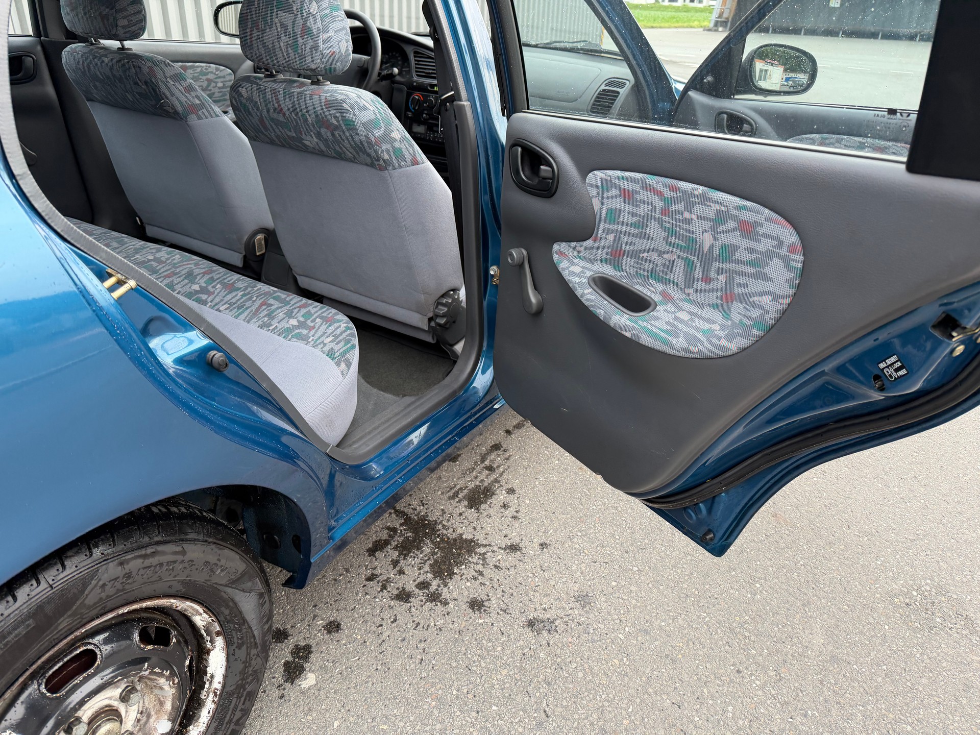 DAEWOO Lanos 1500i SE-image-16