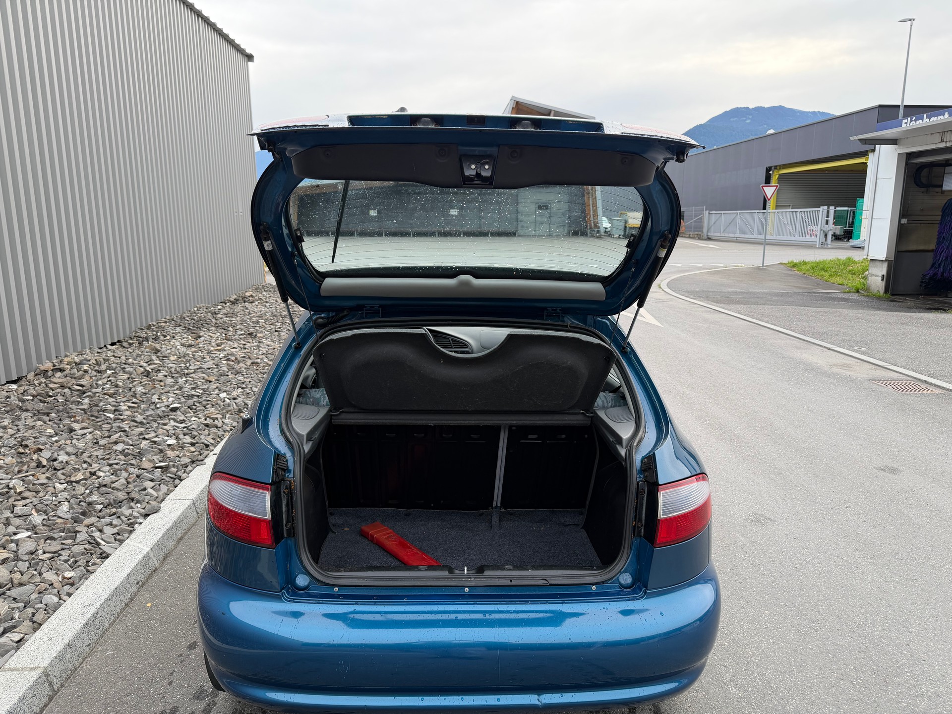 DAEWOO Lanos 1500i SE-image-17