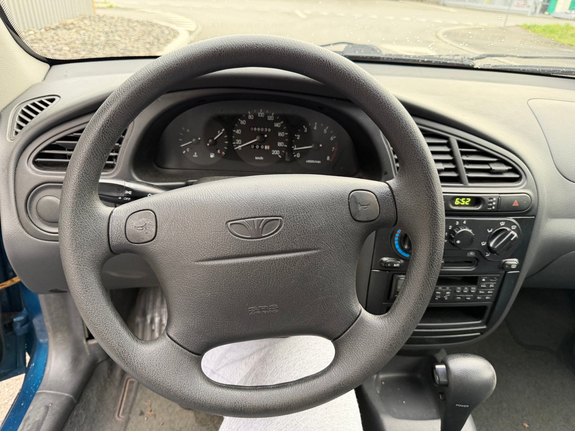 DAEWOO Lanos 1500i SE-image-32