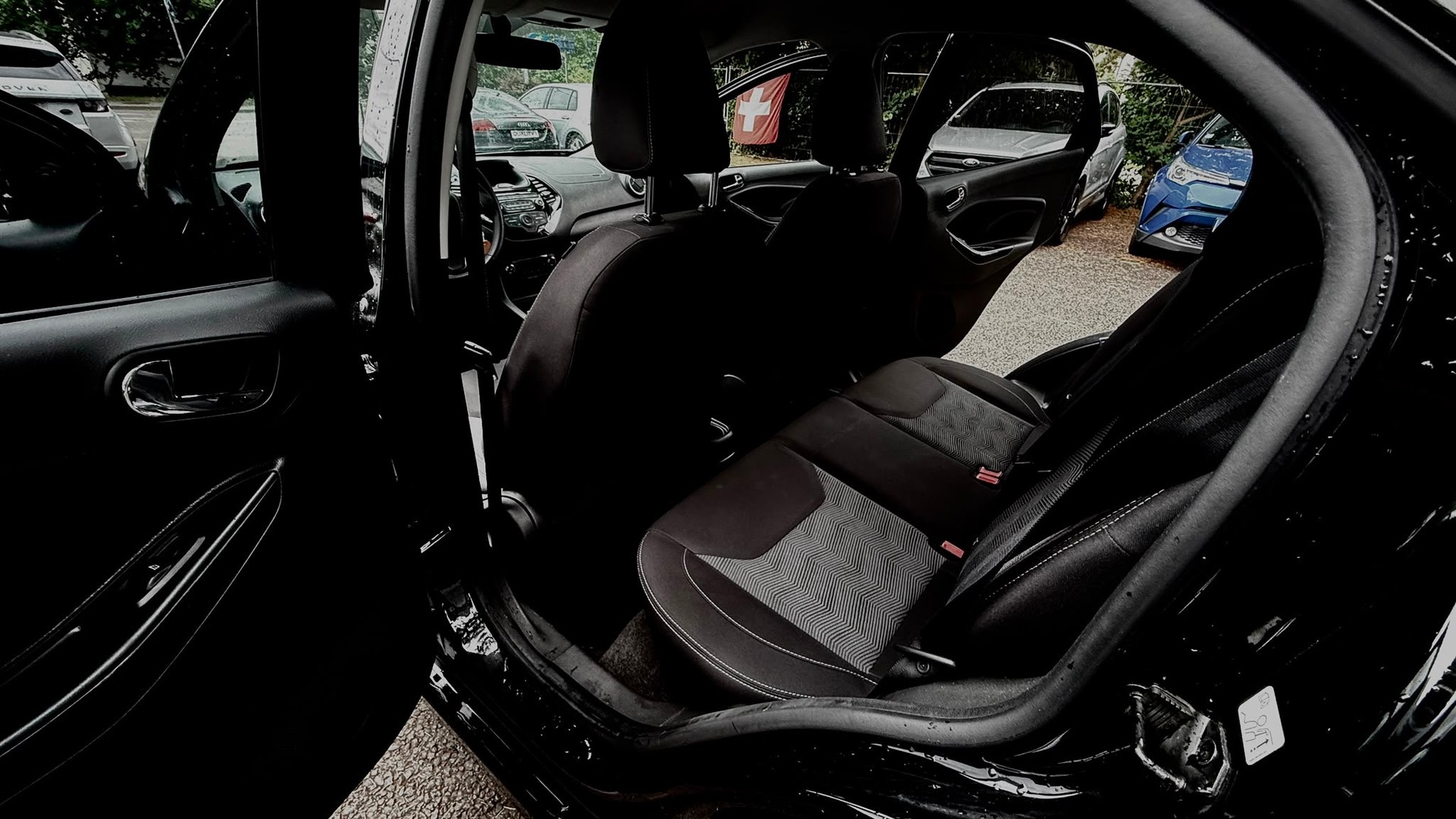 FORD KA+ 1.2 Ti-VCT Cool&Sound-image-8