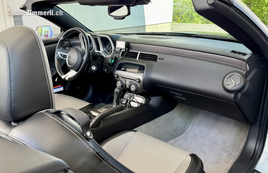 CHEVROLET Camaro 6.2 V8 RS/SS Convertible-image-12
