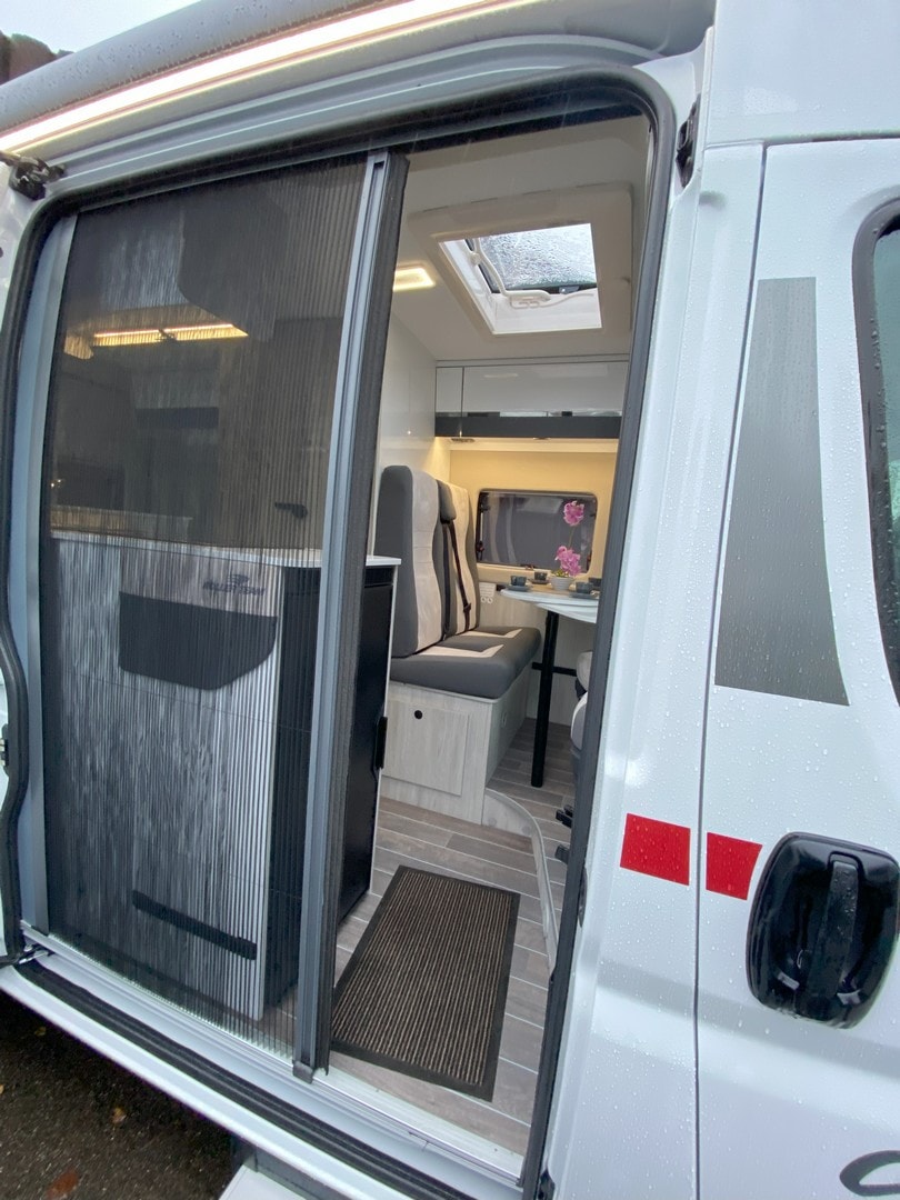 ROLLER TEAM Livingstone K2 GO, Citroen Jumper 2.2HDI 140PS Automat-showroom-element-3