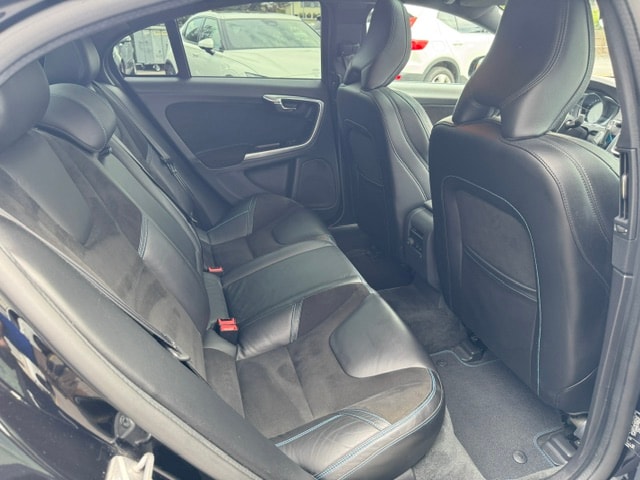 VOLVO S60 3.0 T6 Polestar AWD-image-11