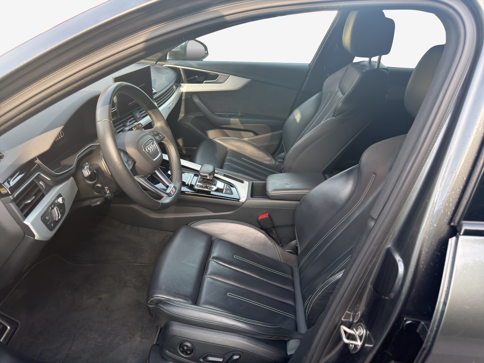 AUDI A4 Avant 45 TFSI S line S-tronic quattro-image-7