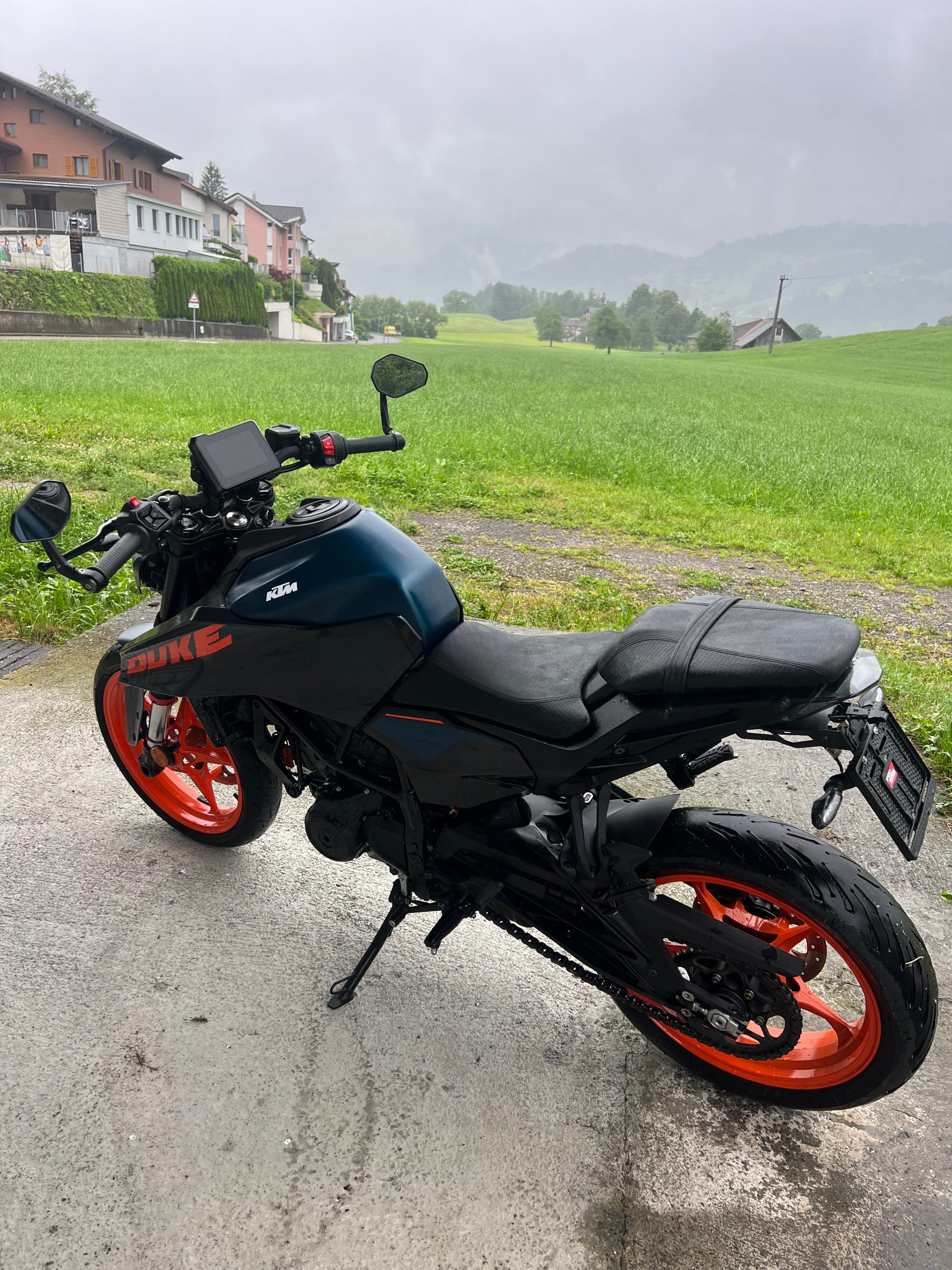 KTM 125 Duke-image-6