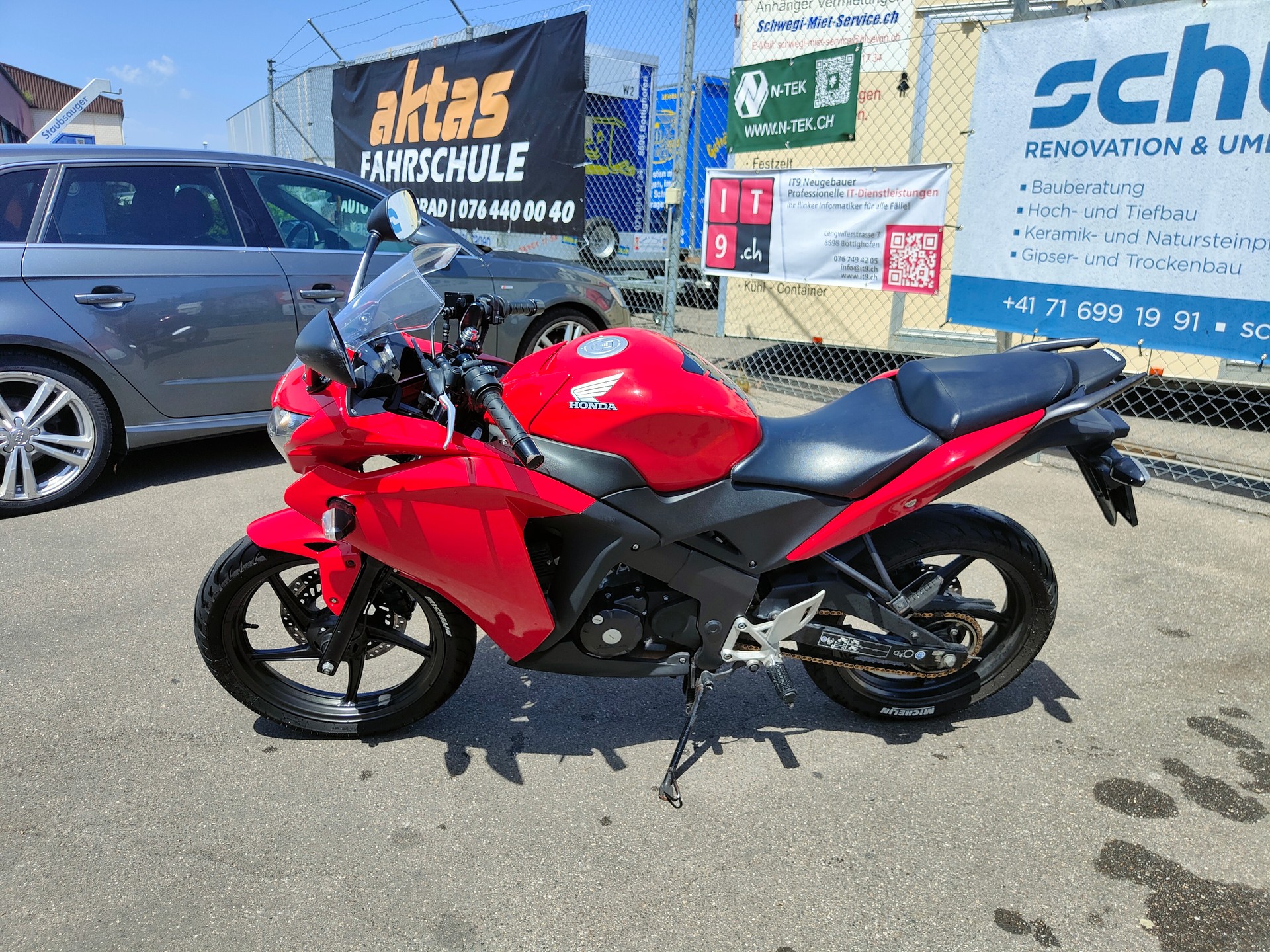 HONDA CBR 125 R-image-0