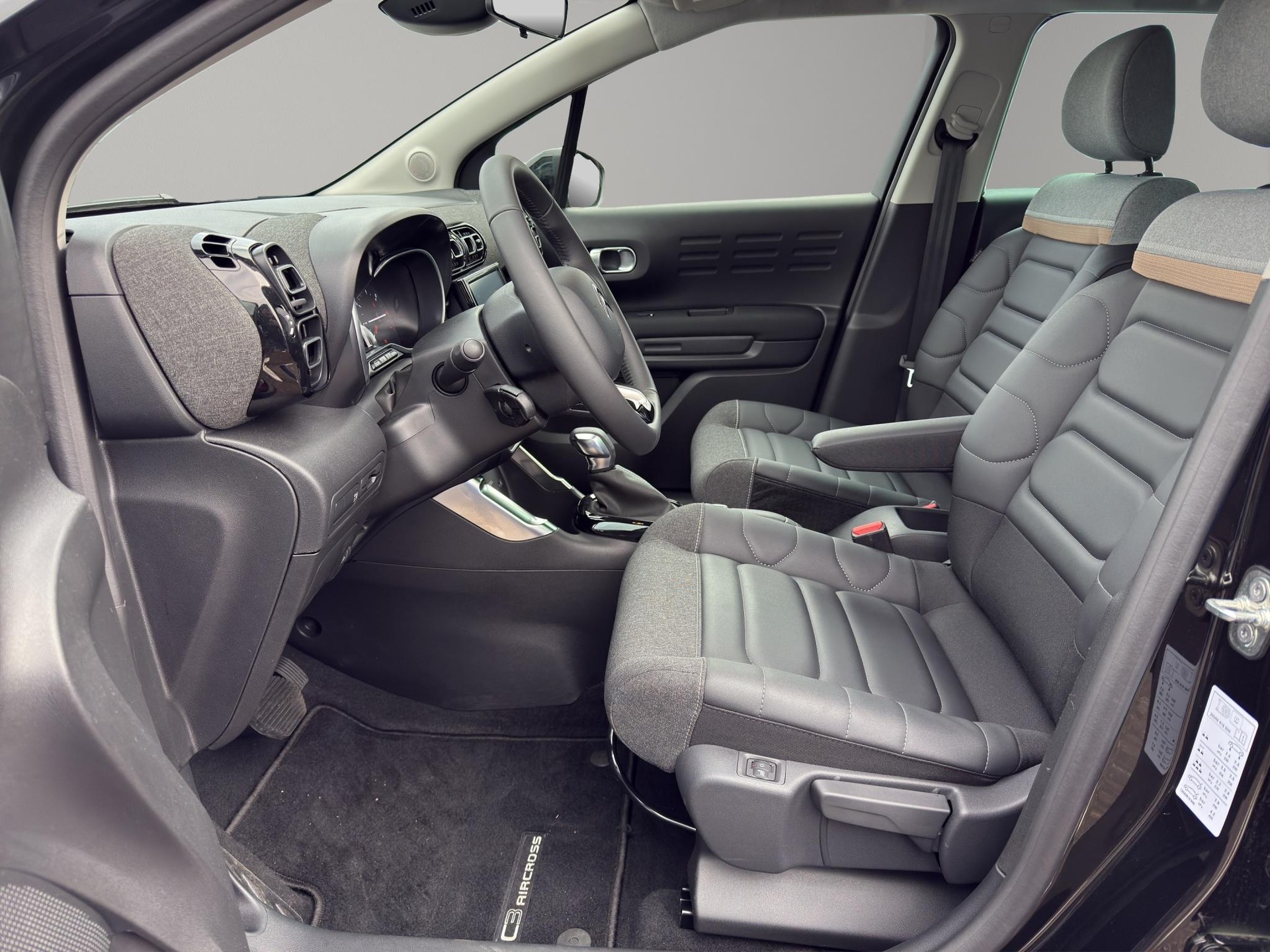 CITROEN C3 Aircross 1.2 PureTech 130 Swiss Edition-showroom-element-1