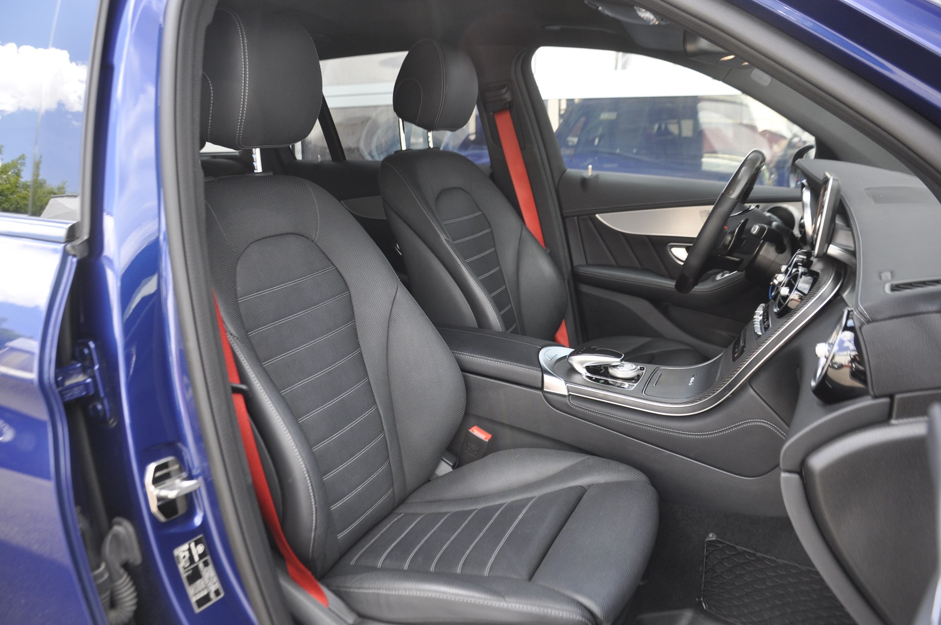 MERCEDES-BENZ GLC 43 AMG 4Matic 9G-Tronic I Anhängerkupplung-image-7