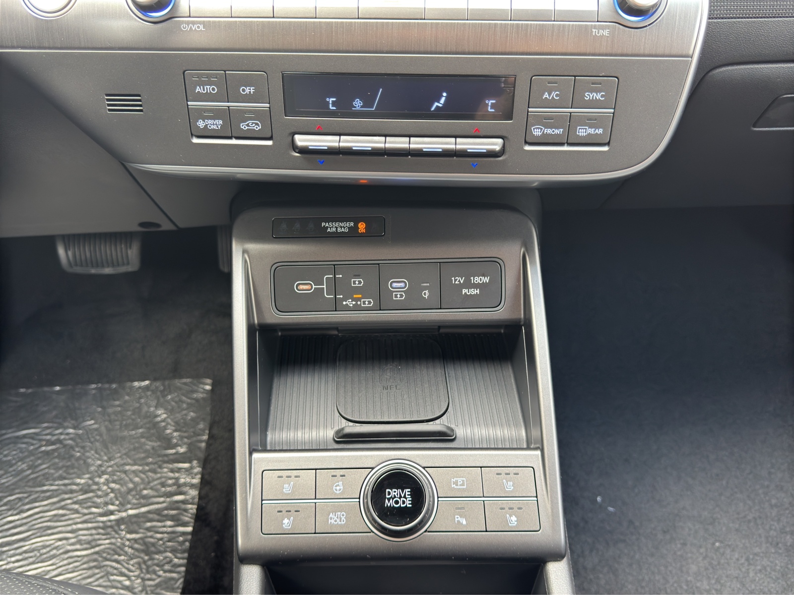 HYUNDAI Kona 1.6 GDi Hybrid Vertex Swiss Edition MY26-image-9