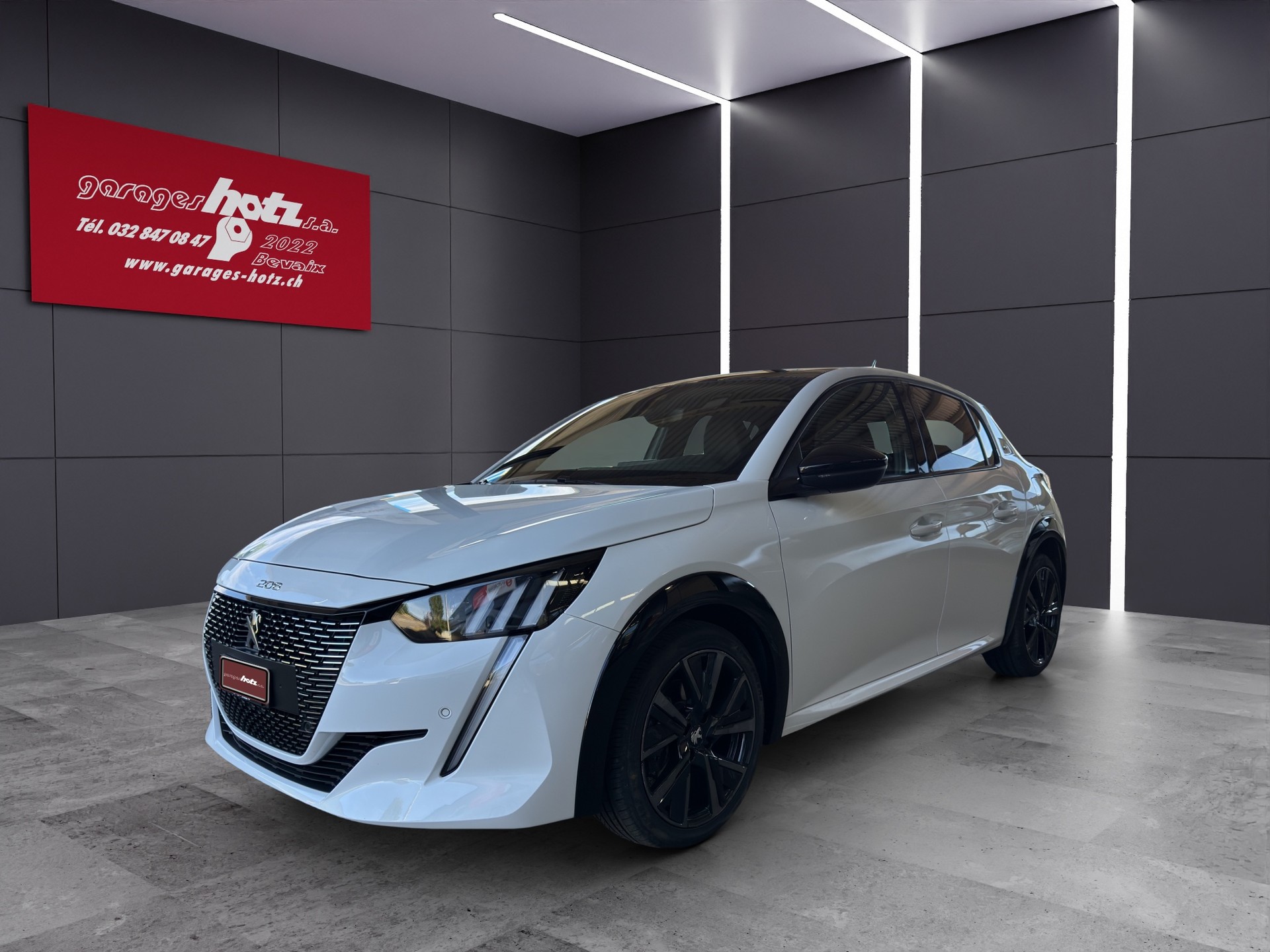 PEUGEOT 208 1.2 GT
