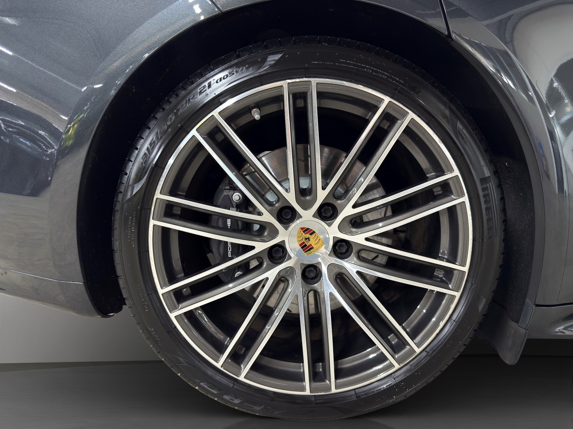 PORSCHE Panamera 4 E-Hybrid PDK-image-11
