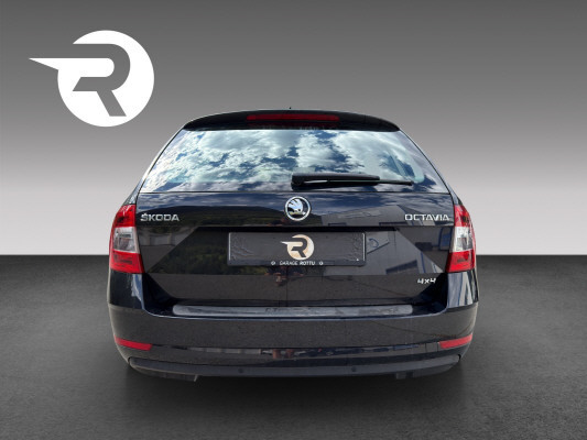 SKODA Octavia 2.0TDI Style 4x4-image-4