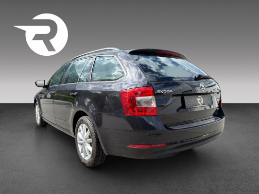 SKODA Octavia 2.0TDI Style 4x4-image-3
