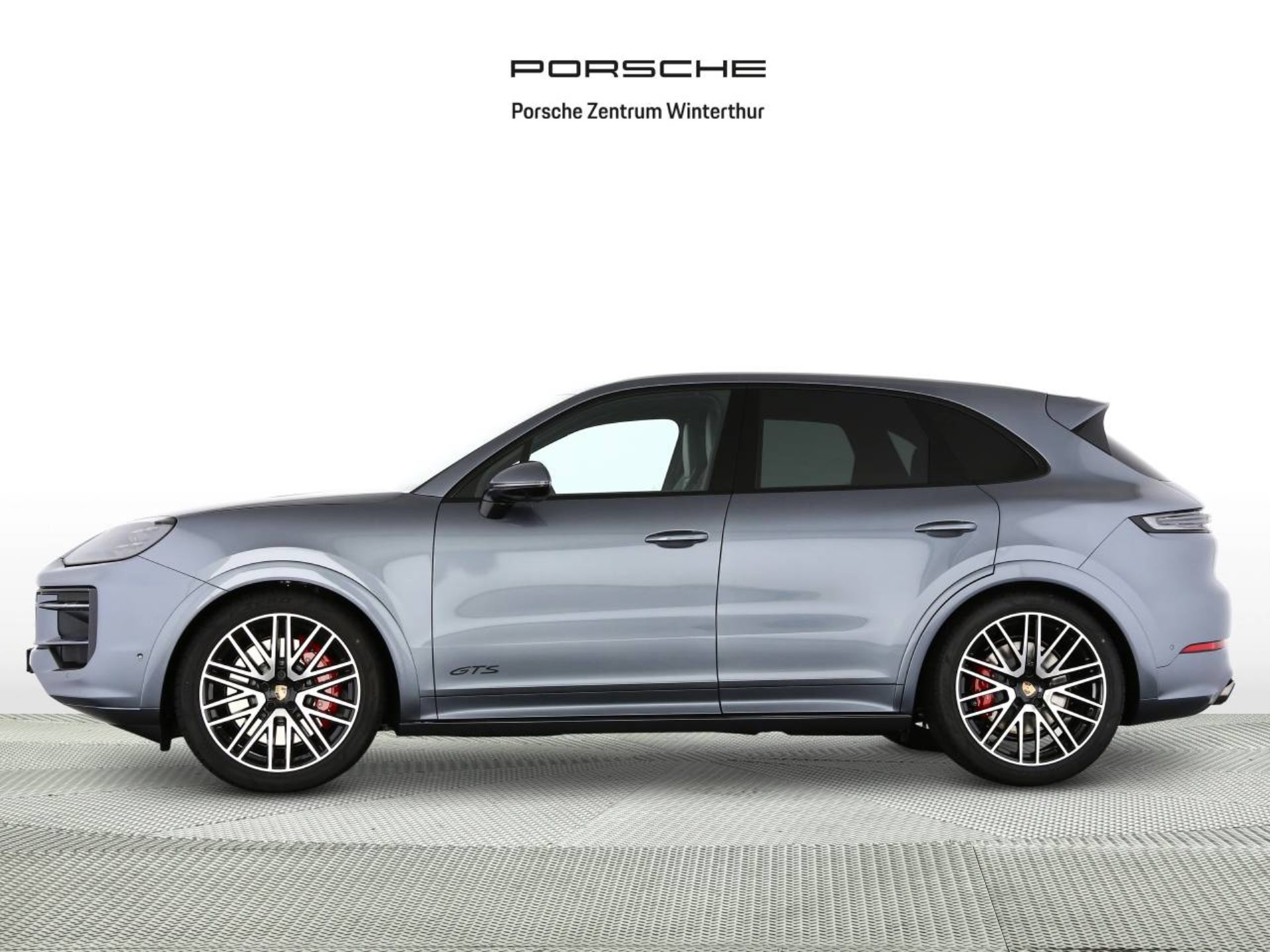 PORSCHE Cayenne GTS-showroom-element-1