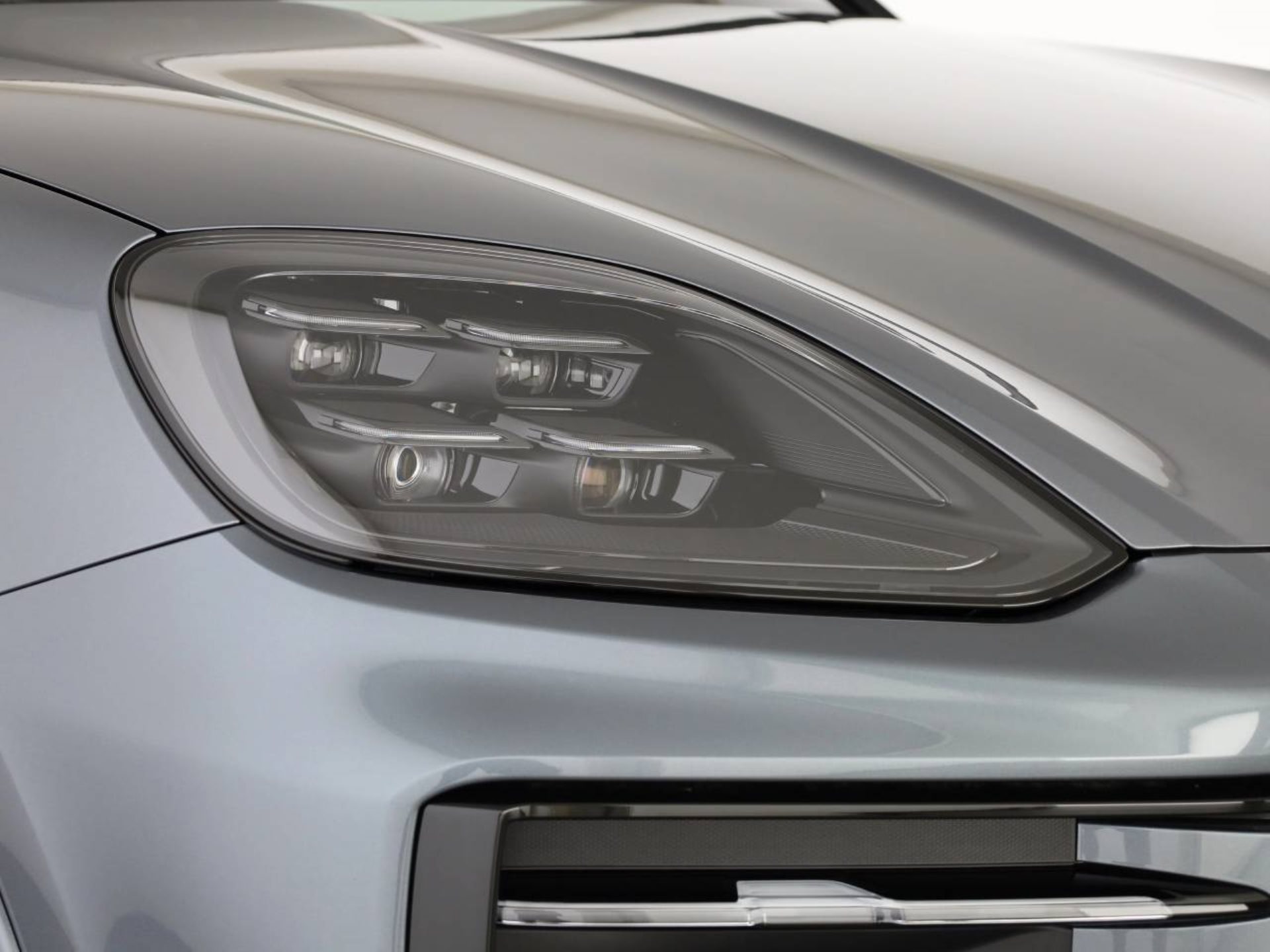 PORSCHE Cayenne GTS-image-7