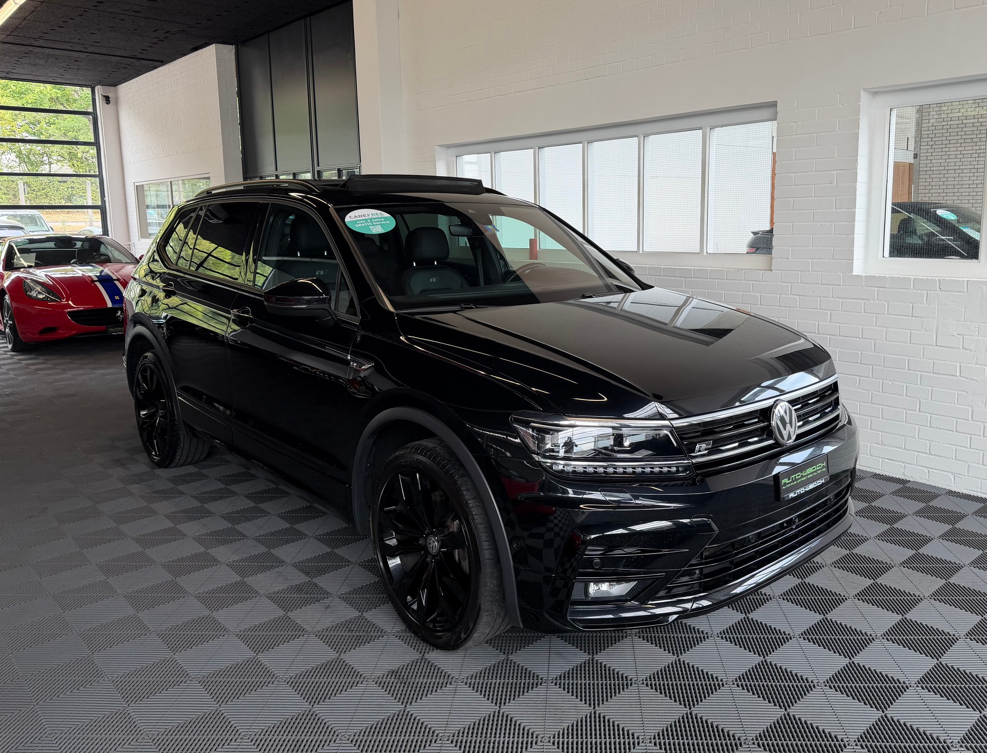 VW Tiguan Allspace 2.0 TDI SCR Highline R-LINE SPORT 00 PS 4X4 4MotionDSG