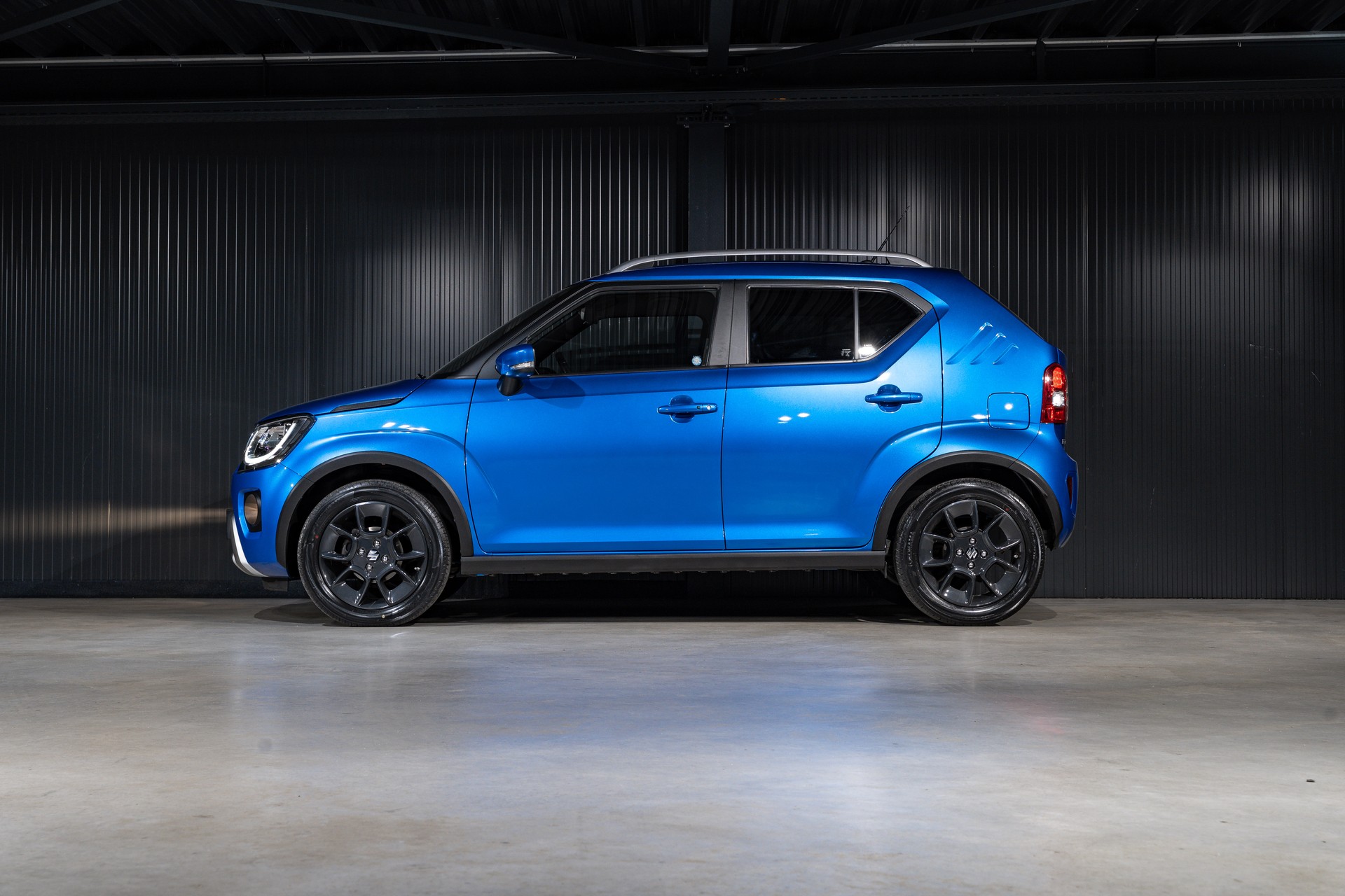 SUZUKI Ignis 1.2i Compact Top Hybrid CVT-showroom-element-2