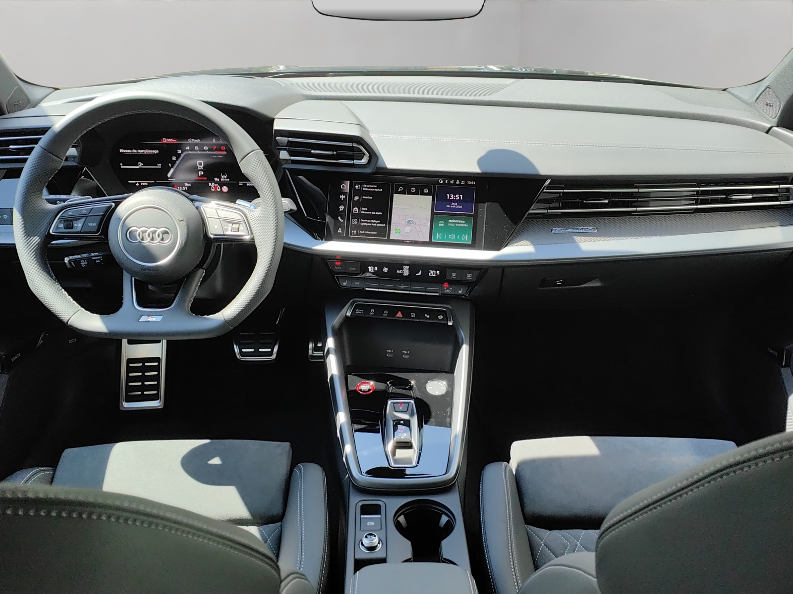 AUDI S3 Sportback TFSI quattro S-tronic-image-10