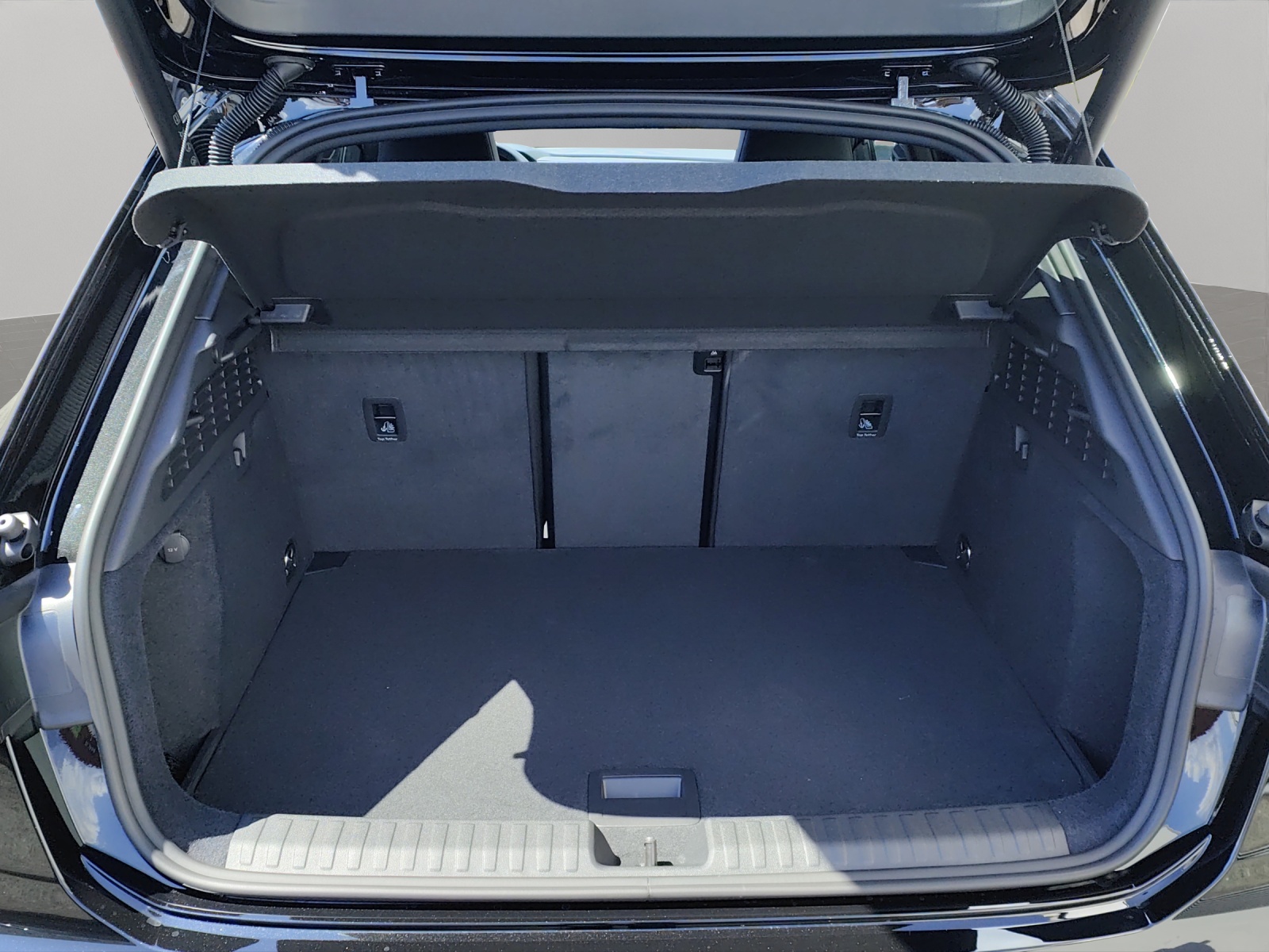 AUDI S3 Sportback TFSI quattro S-tronic-image-15