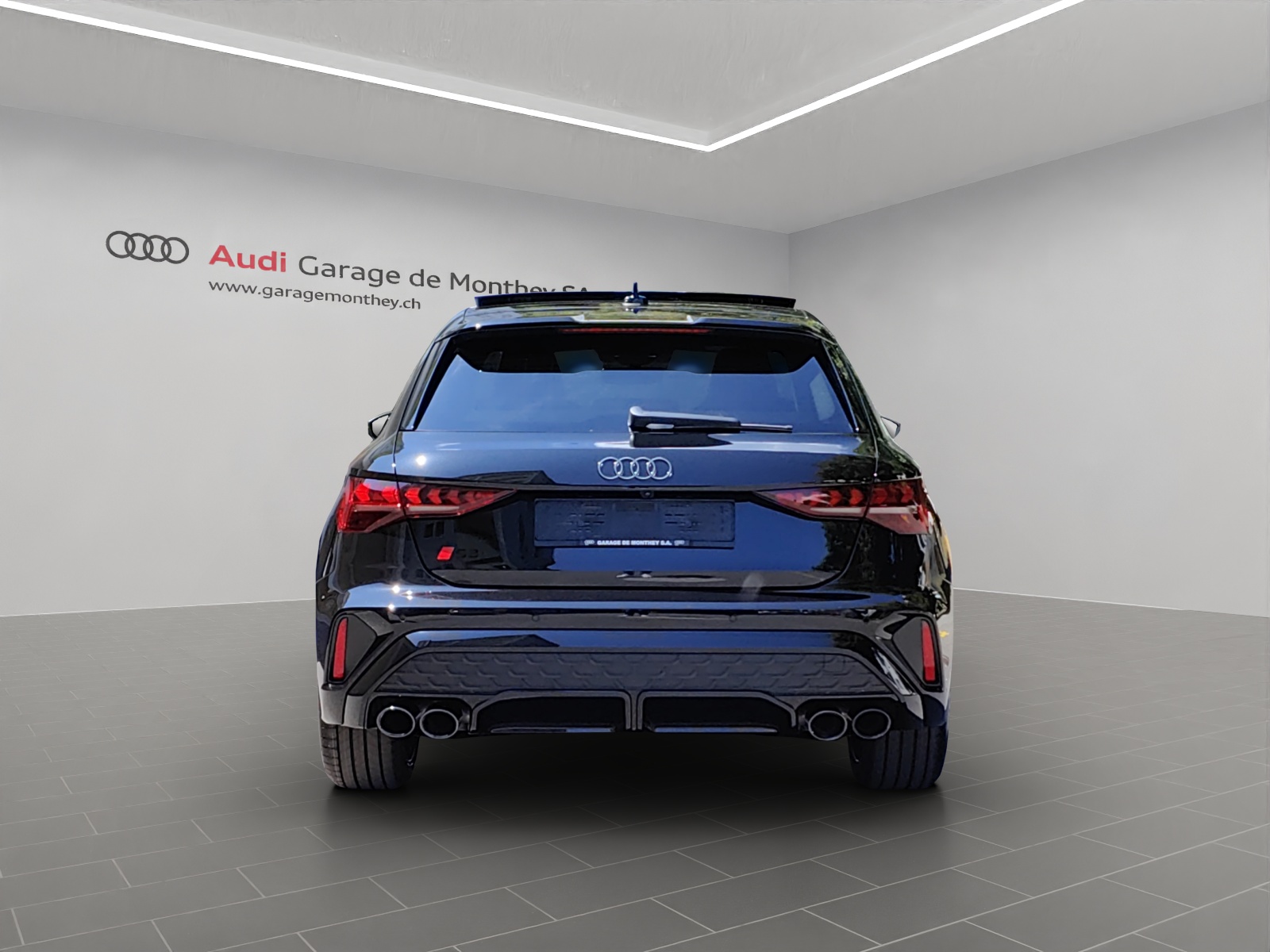 AUDI S3 Sportback TFSI quattro S-tronic-image-3