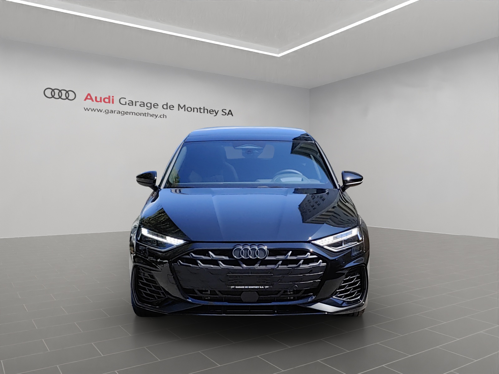 AUDI S3 Sportback TFSI quattro S-tronic-image-6
