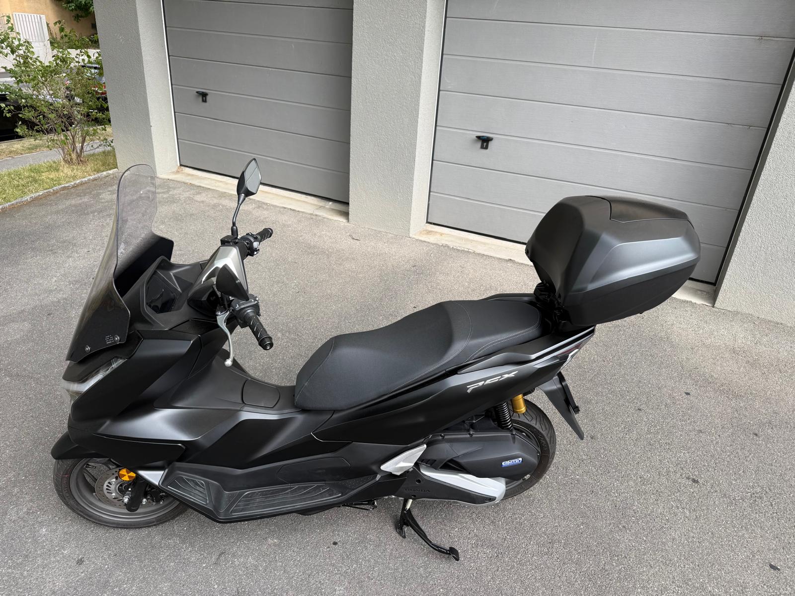 HONDA PCX 125 DX i ABS-image-7