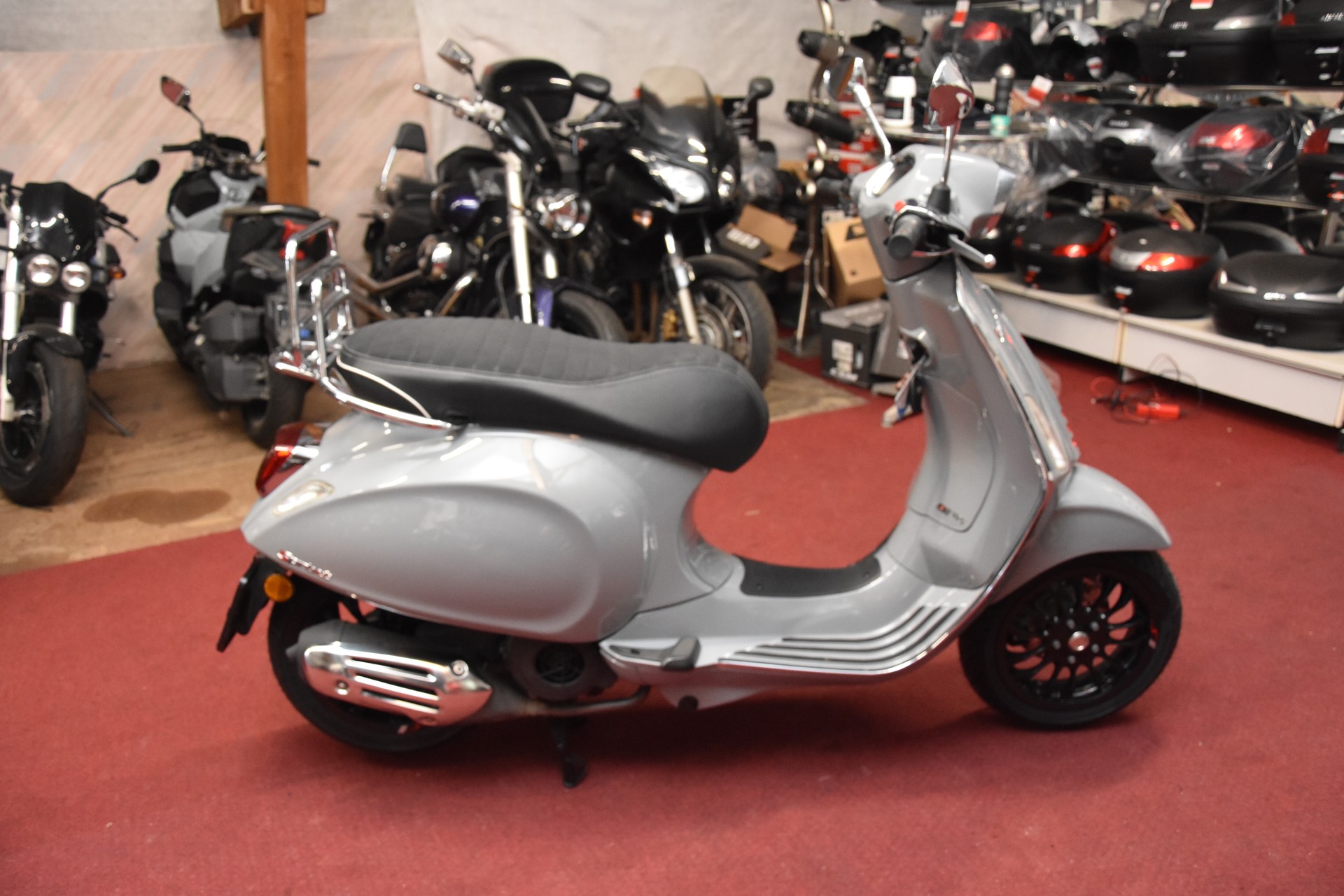 PIAGGIO Vespa 125 Sprint Sport ABS-image-4