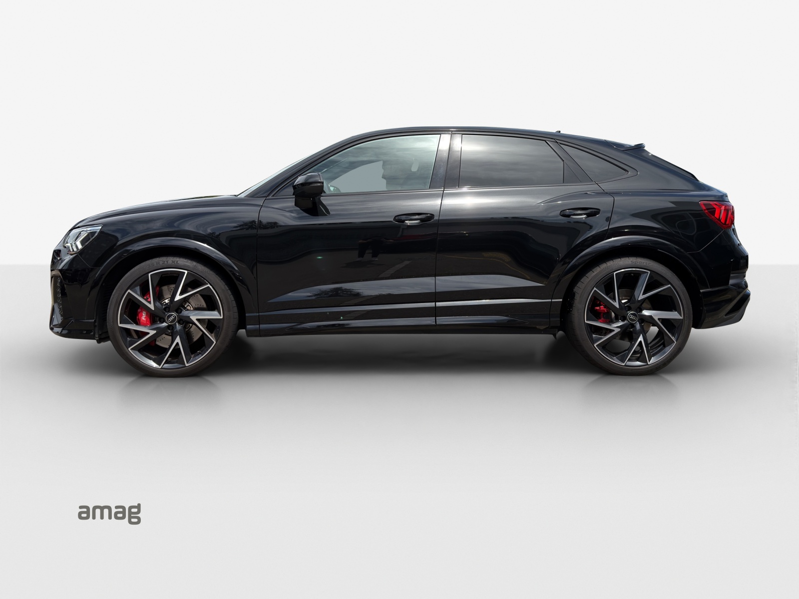 AUDI RS Q3 Sportback quattro S tronic-showroom-element-1