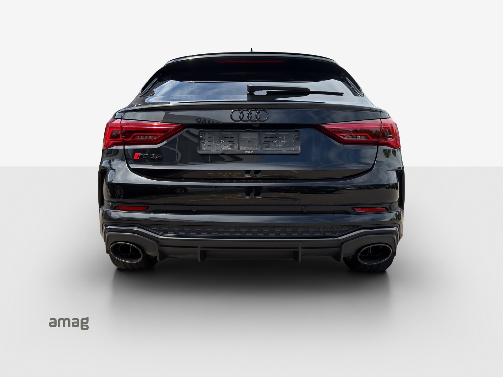 AUDI RS Q3 Sportback quattro S tronic-showroom-element-3