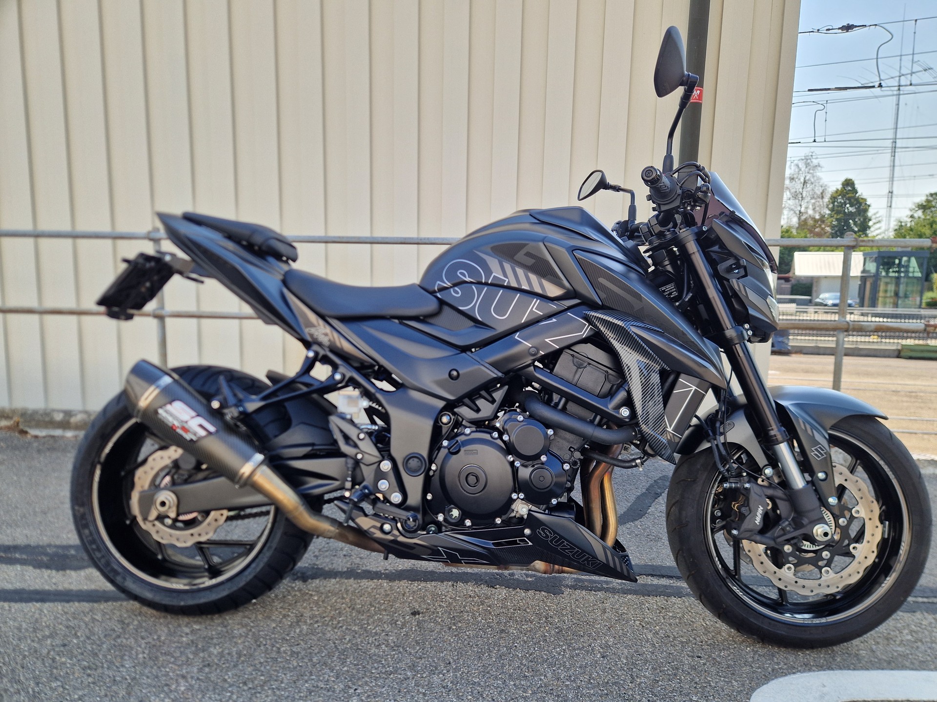 SUZUKI GSX-S 750 EVO 3