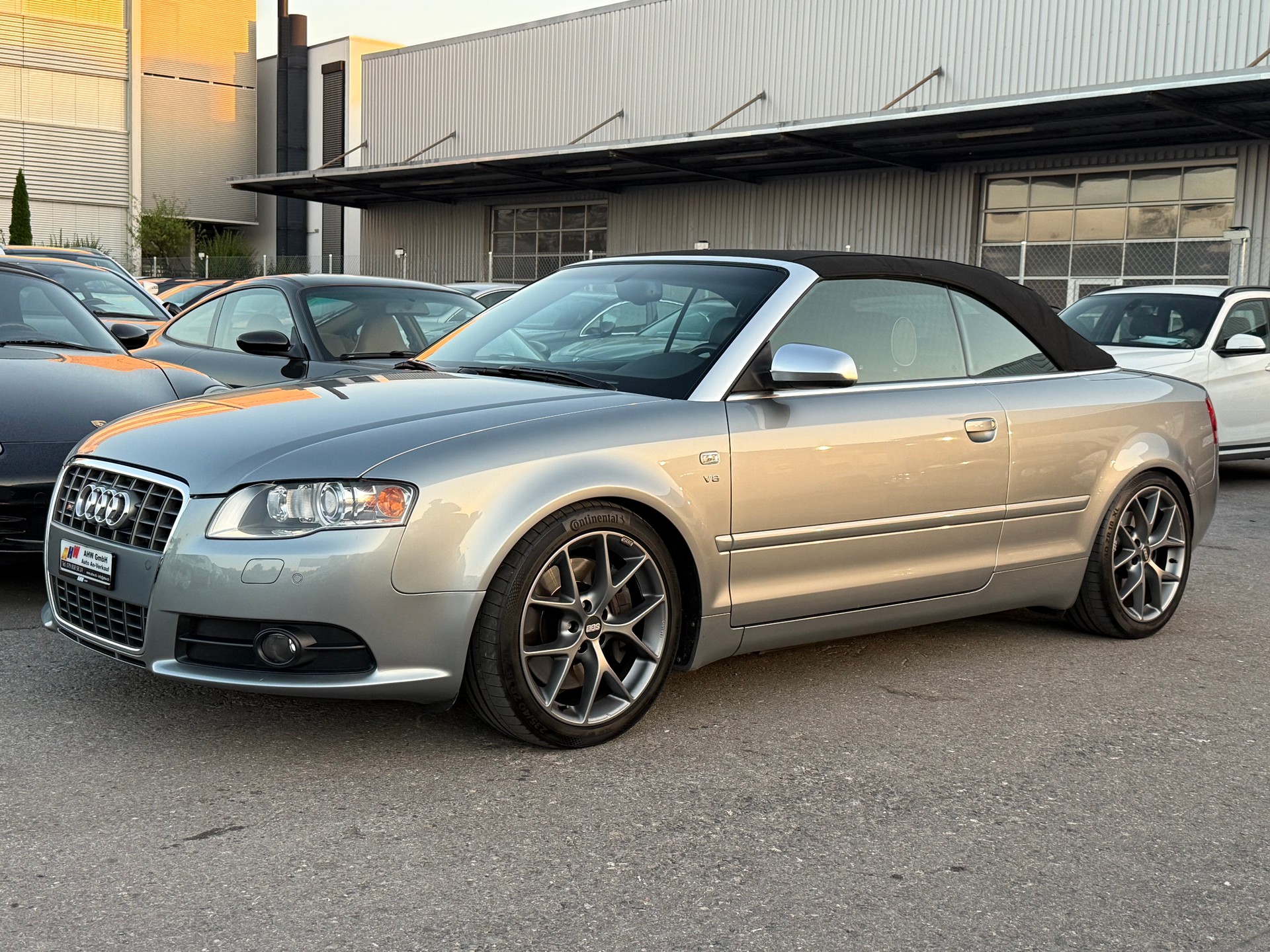 AUDI S4 Cabriolet 4.2 V8 quattro Tiptronic / Frisch ab MFK / BBS / H&R / Nappa Leder / BOSE Sound / Windschott-image-7