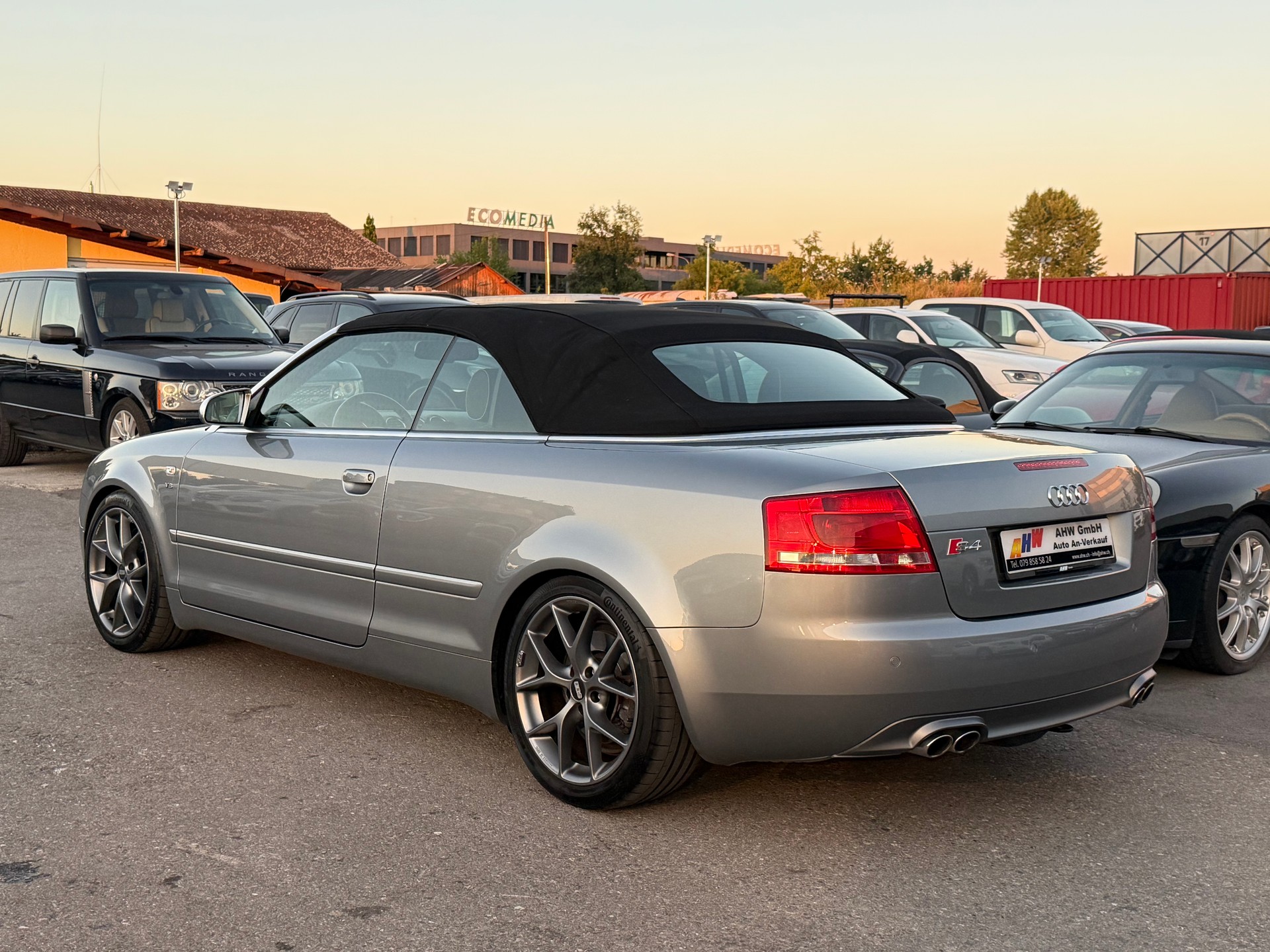 AUDI S4 Cabriolet 4.2 V8 quattro Tiptronic / Frisch ab MFK / BBS / H&R / Nappa Leder / BOSE Sound / Windschott-image-8