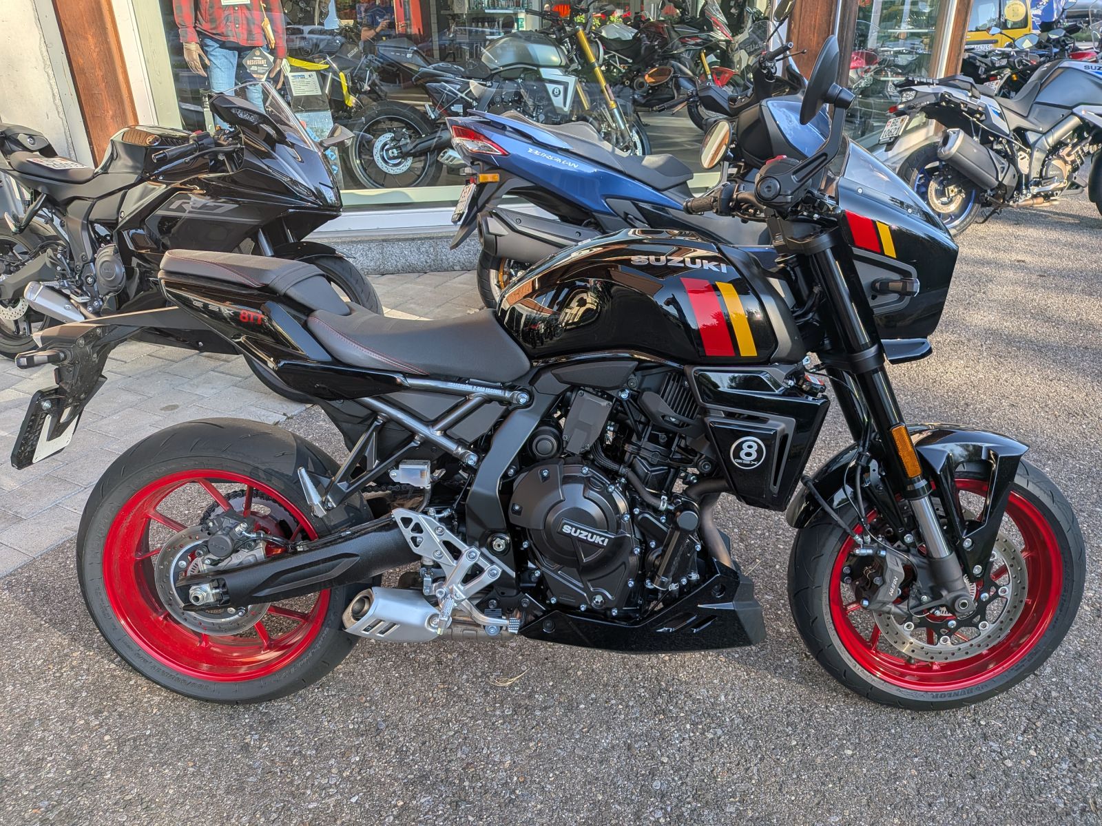 SUZUKI GSX 8TT-image-6