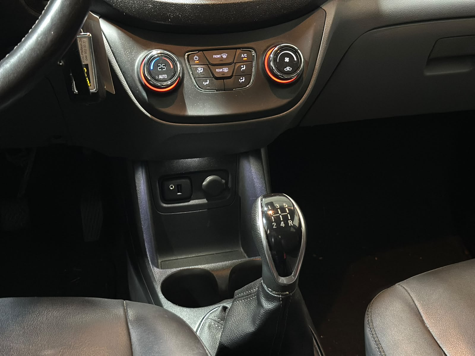 OPEL Karl 1.0 EcoFLEX Enjoy-image-10