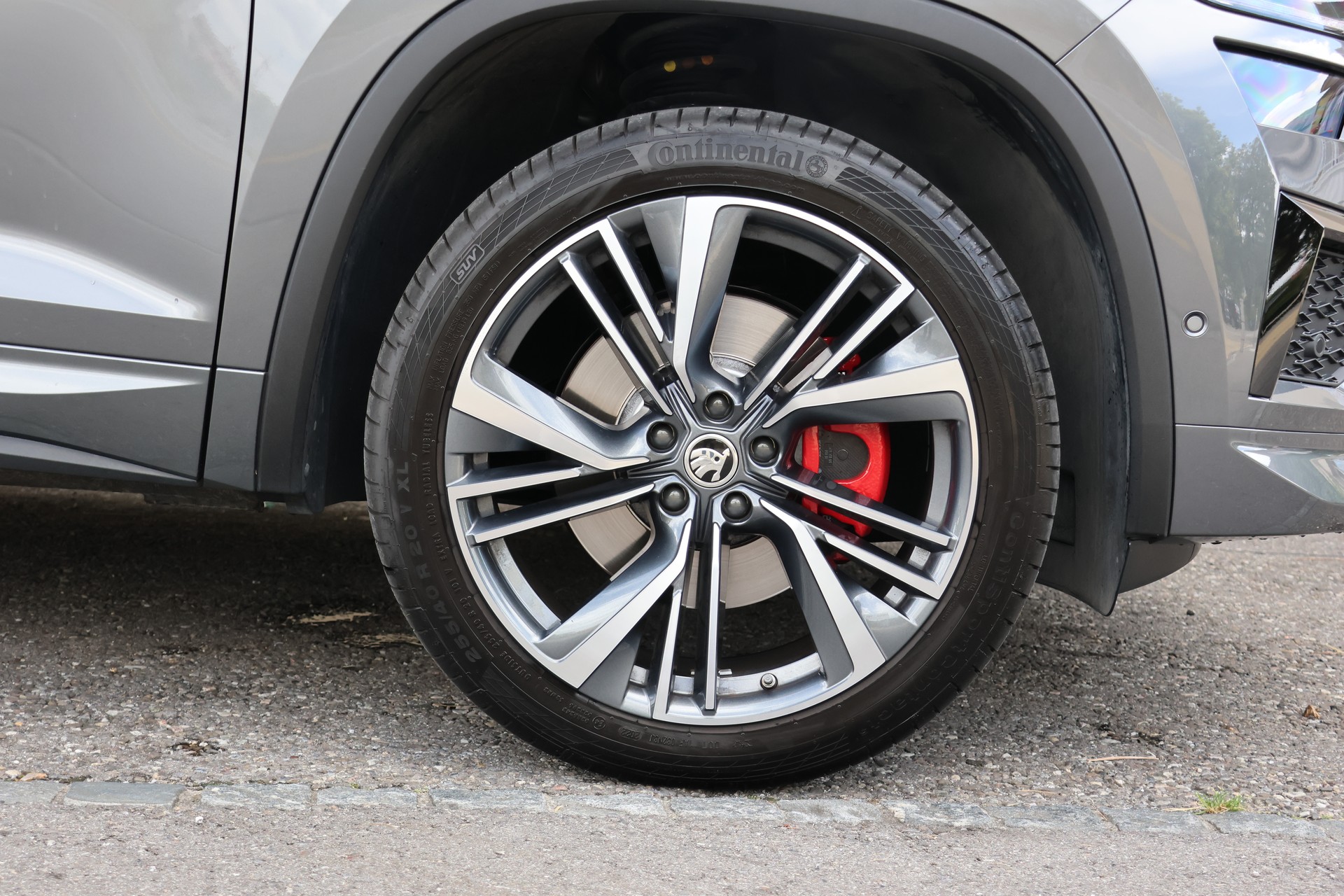 SKODA Kodiaq 2.0 TSI 4x4 RS (CH)-showroom-element-3