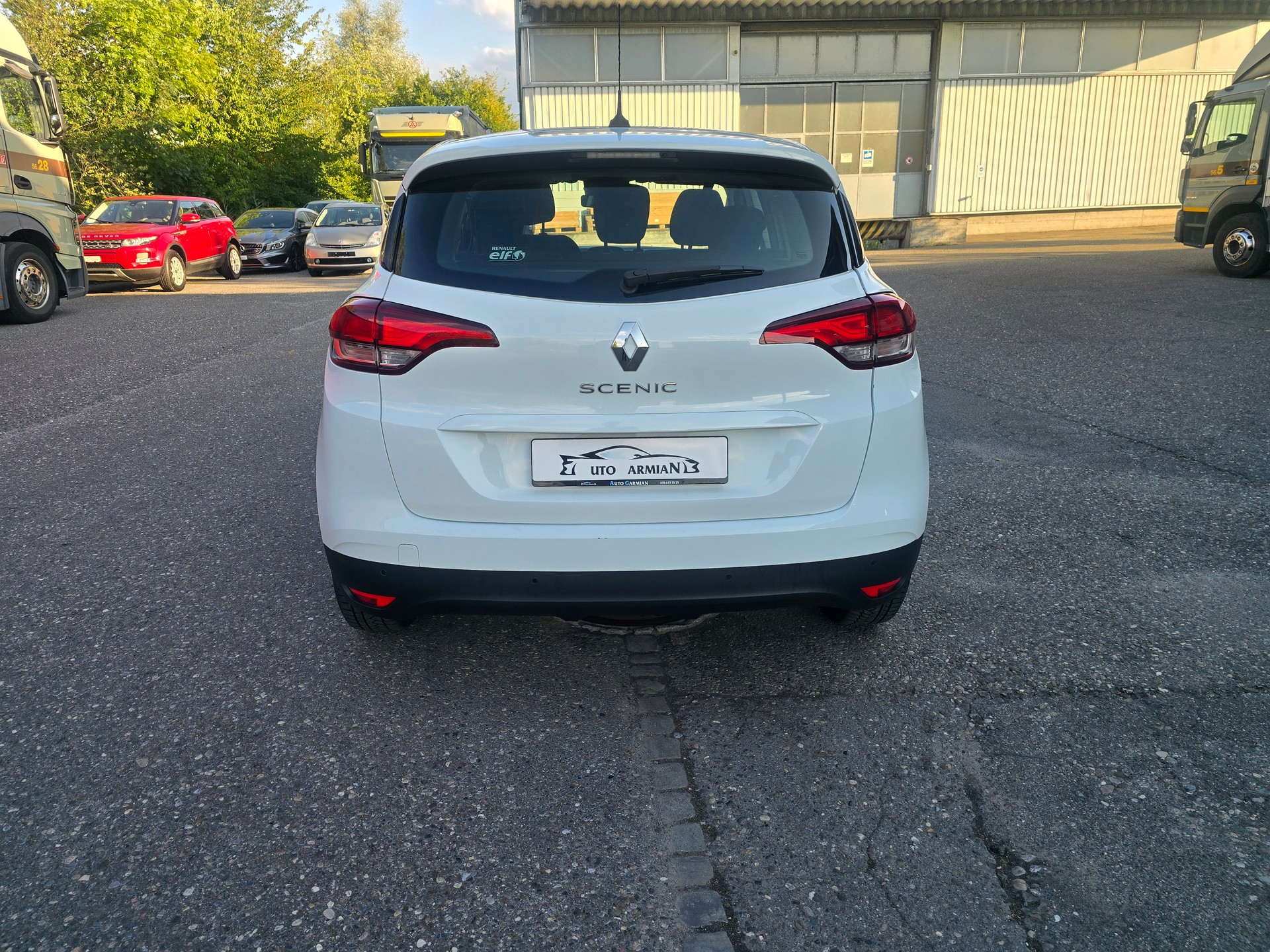 RENAULT Scénic 1.2 16V Turbo Life-showroom-element-3