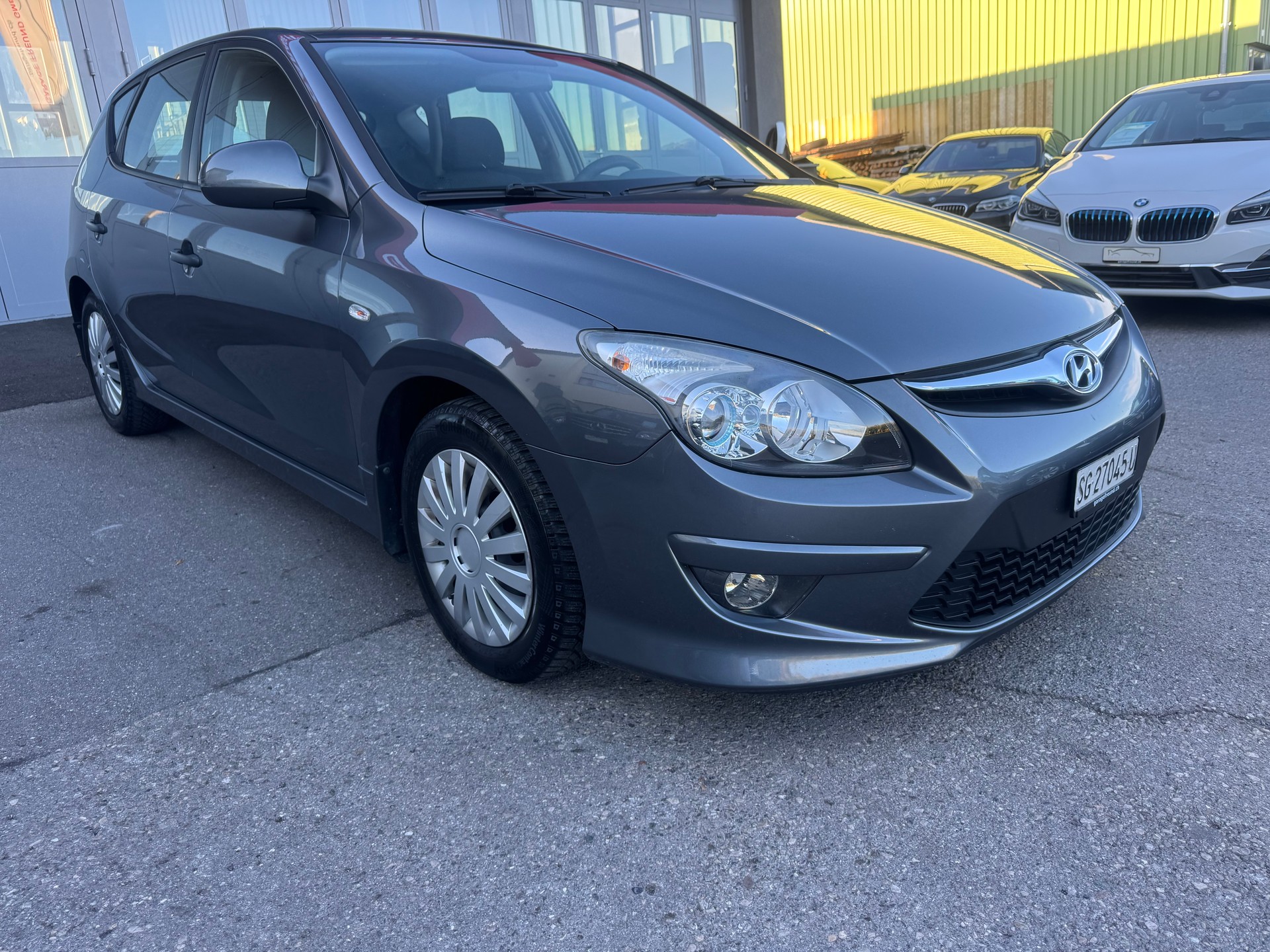 HYUNDAI i30 1.4 Comfort-showroom-element-1