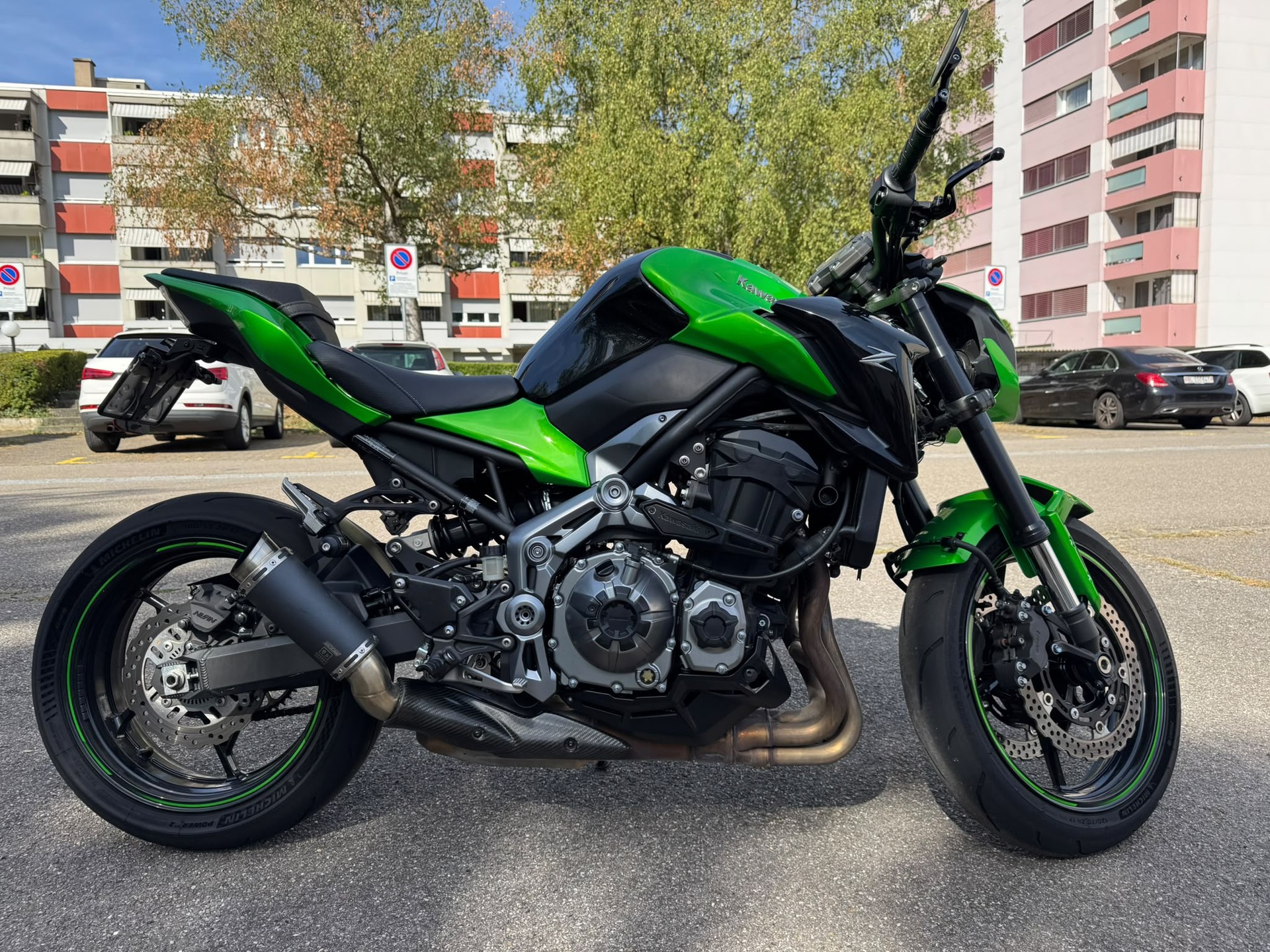 KAWASAKI Z 900-image-0
