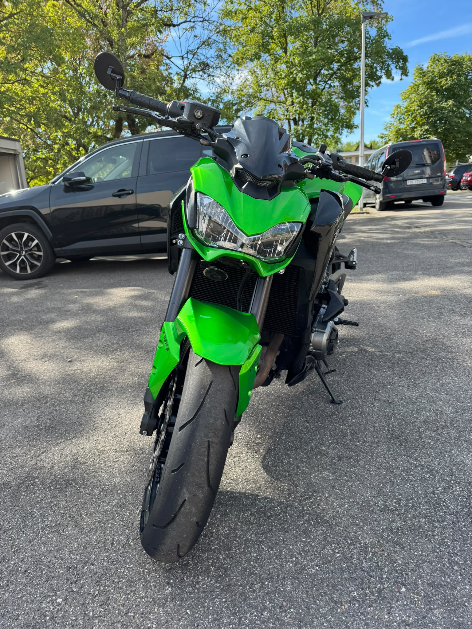 KAWASAKI Z 900-image-2