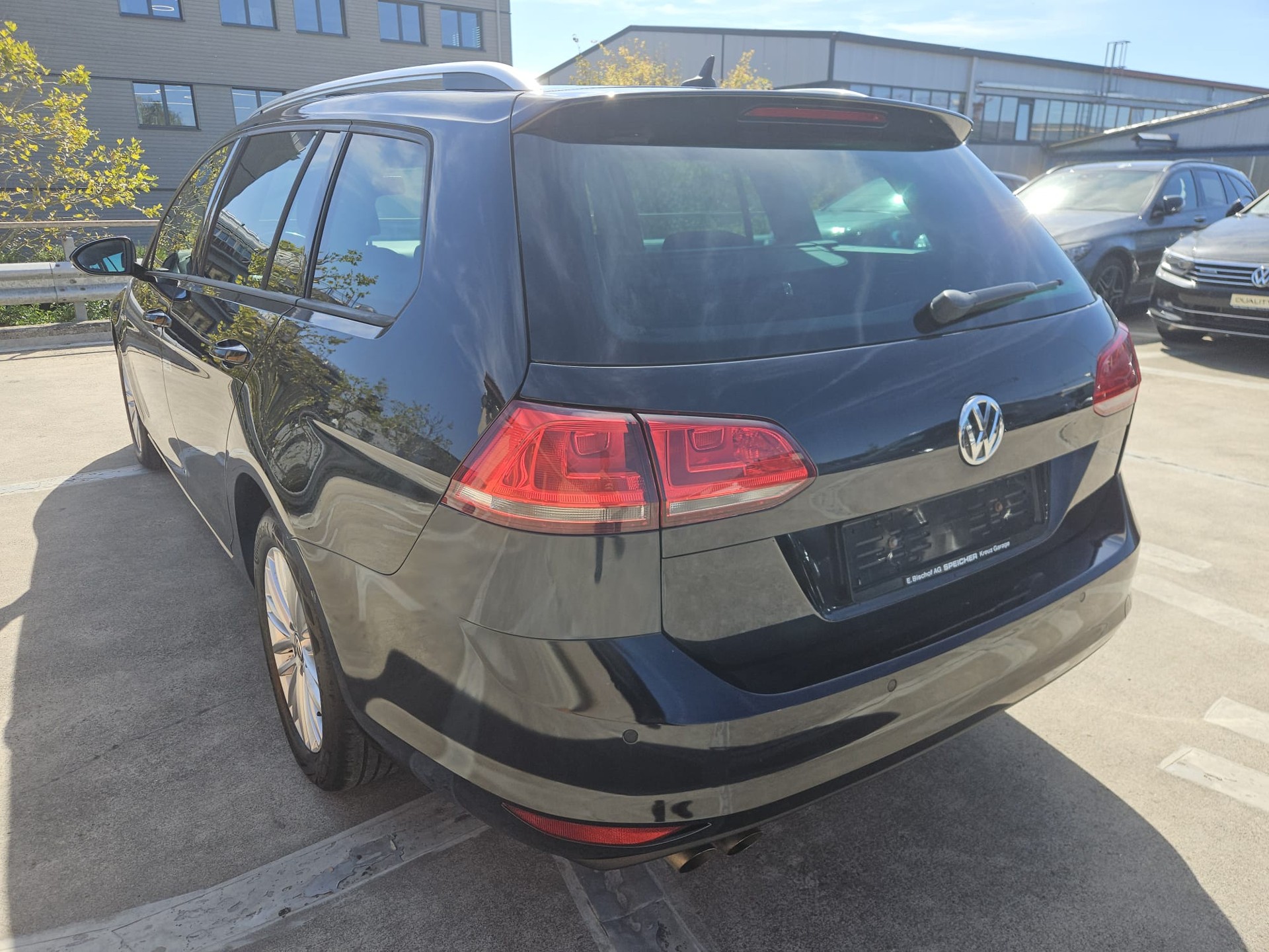 VW Golf Variant 2.0 TDI Cup 4Motion-showroom-element-2